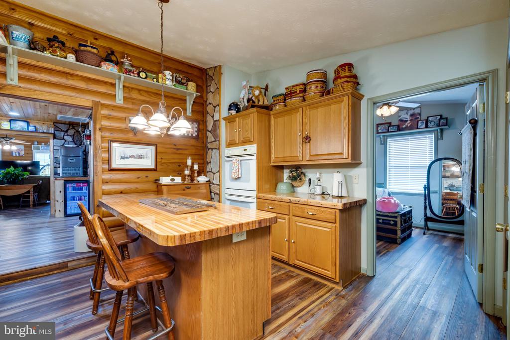 528 ELLIS DR, LURAY, Virginia 22835, 3 Bedrooms Bedrooms, ,3 BathroomsBathrooms,Residential,528 ELLIS DR,VAPA2004896 MLS # VAPA2004896