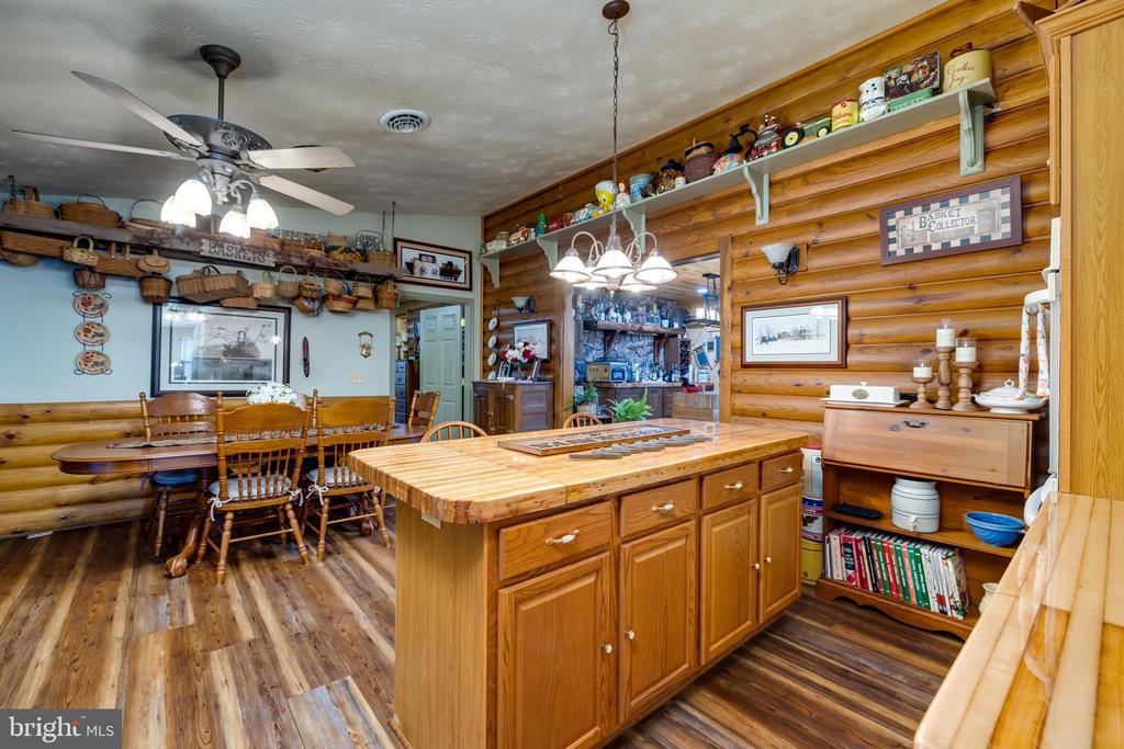 528 ELLIS DR, LURAY, Virginia 22835, 3 Bedrooms Bedrooms, ,3 BathroomsBathrooms,Residential,528 ELLIS DR,VAPA2004896 MLS # VAPA2004896