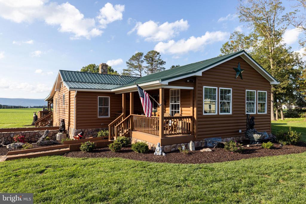 528 ELLIS DR, LURAY, Virginia 22835, 3 Bedrooms Bedrooms, ,3 BathroomsBathrooms,Residential,528 ELLIS DR,VAPA2004896 MLS # VAPA2004896