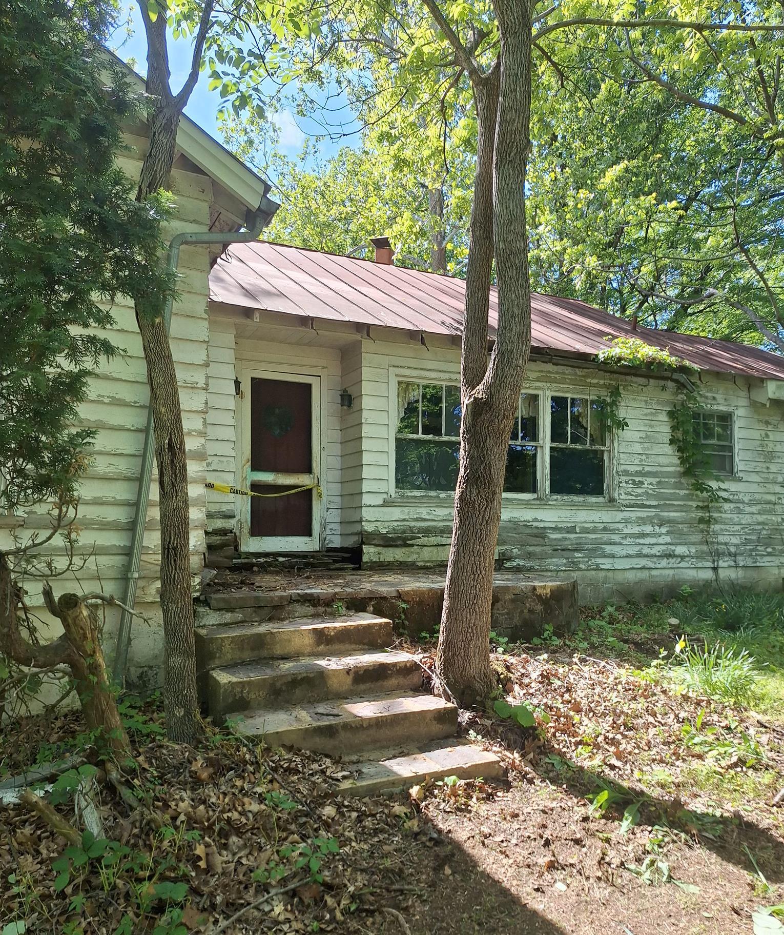 2219 HEWITT RD, SWOOPE, Virginia 24479, 3 Bedrooms Bedrooms, ,1 BathroomBathrooms,Residential,2219 HEWITT RD,659797 MLS # 659797