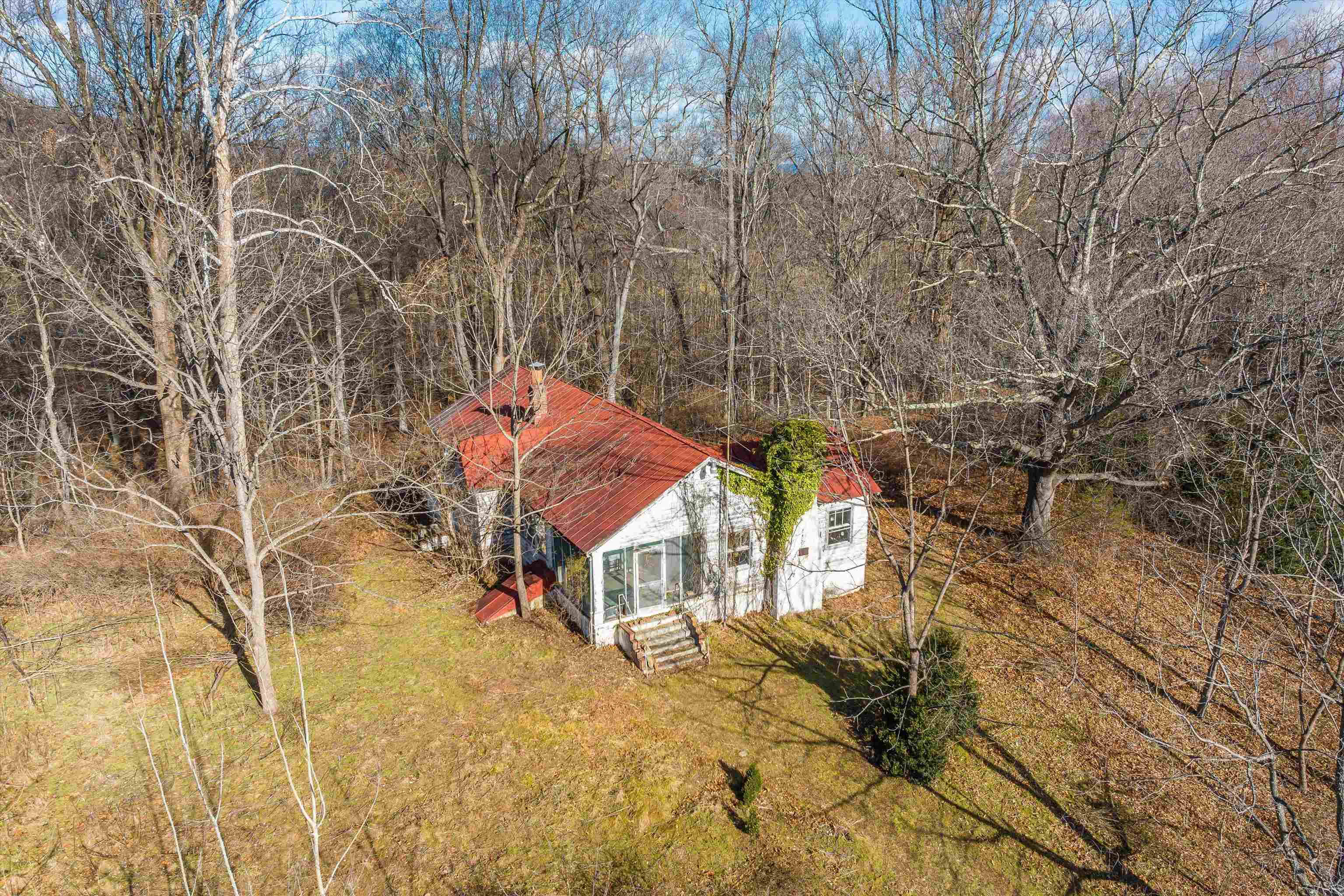 2219 HEWITT RD, SWOOPE, Virginia 24479, 3 Bedrooms Bedrooms, ,1 BathroomBathrooms,Residential,2219 HEWITT RD,659797 MLS # 659797
