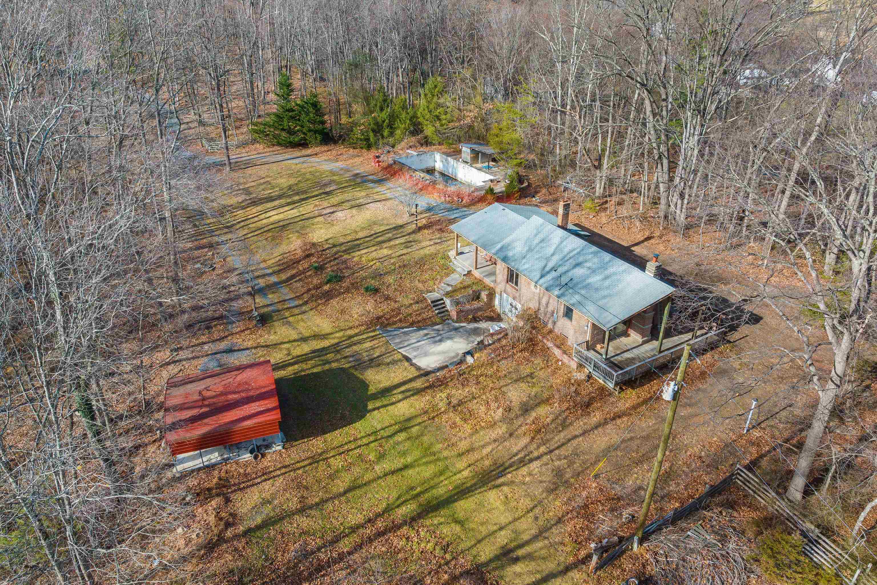 2219 HEWITT RD, SWOOPE, Virginia 24479, 3 Bedrooms Bedrooms, ,1 BathroomBathrooms,Residential,2219 HEWITT RD,659797 MLS # 659797
