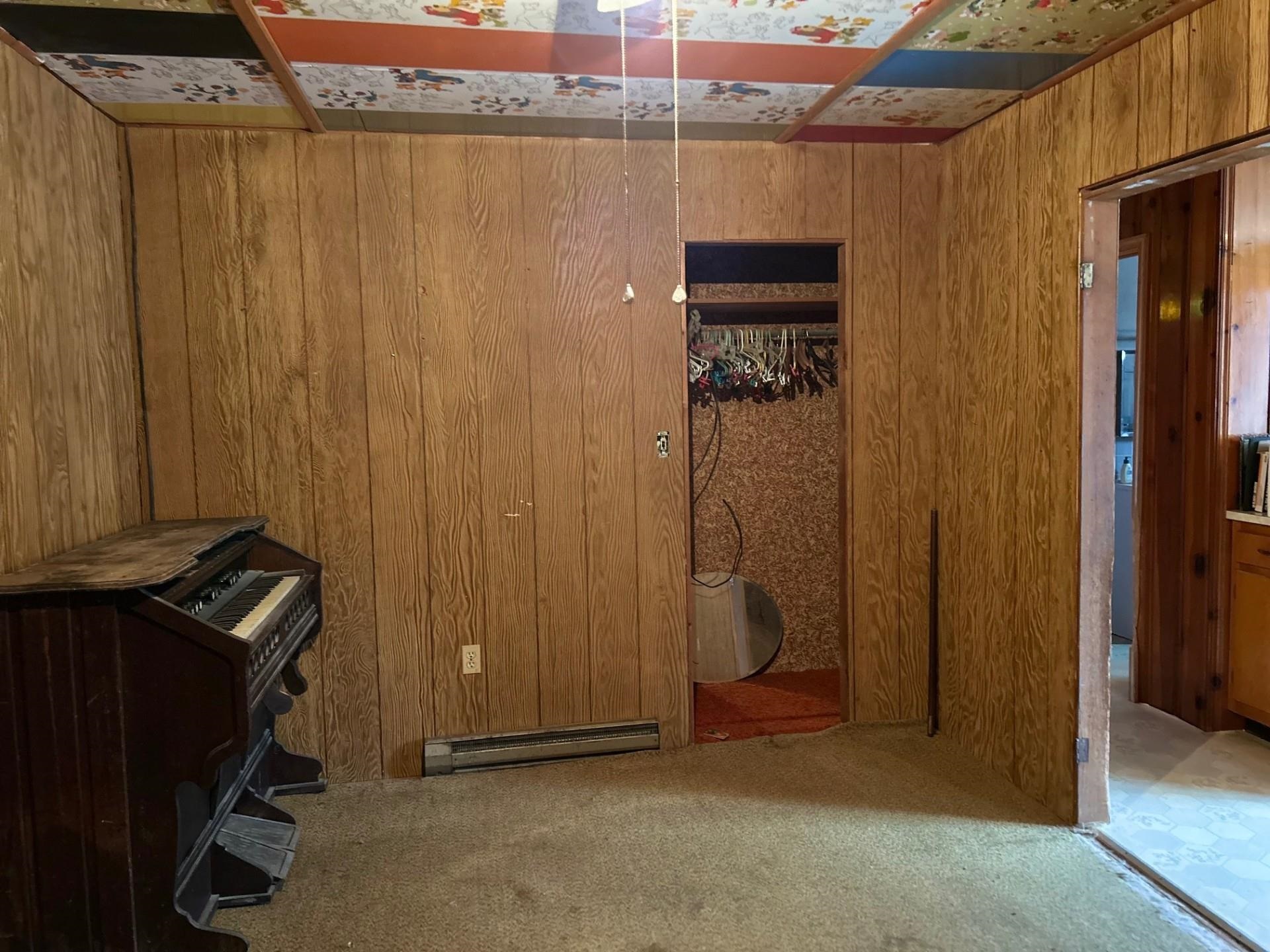 2219 HEWITT RD, SWOOPE, Virginia 24479, 3 Bedrooms Bedrooms, ,1 BathroomBathrooms,Residential,2219 HEWITT RD,659797 MLS # 659797