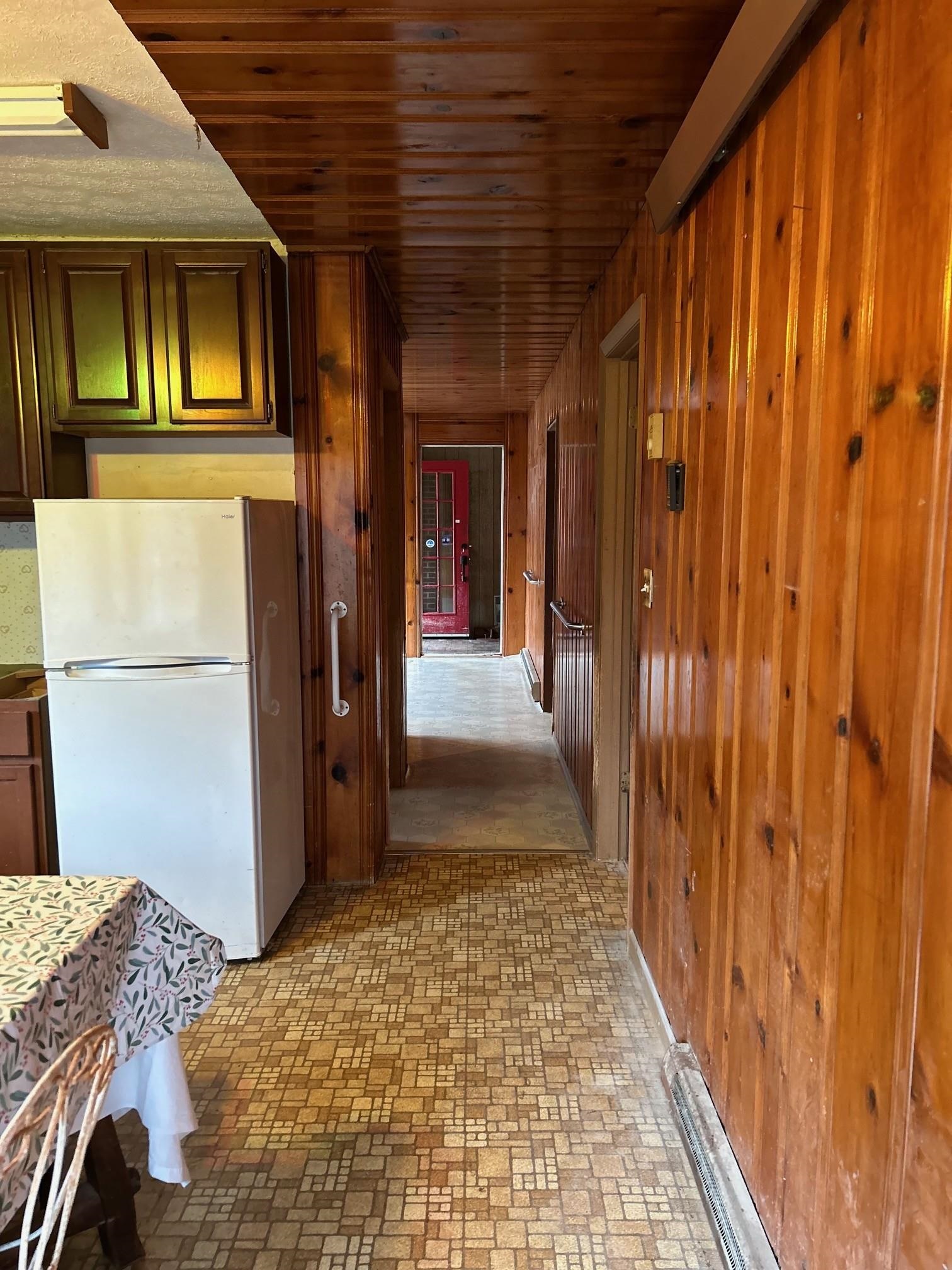 2219 HEWITT RD, SWOOPE, Virginia 24479, 3 Bedrooms Bedrooms, ,1 BathroomBathrooms,Residential,2219 HEWITT RD,659797 MLS # 659797