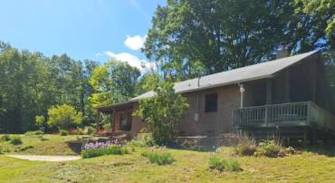 2219 HEWITT RD, SWOOPE, Virginia 24479, 3 Bedrooms Bedrooms, ,1 BathroomBathrooms,Residential,2219 HEWITT RD,659797 MLS # 659797