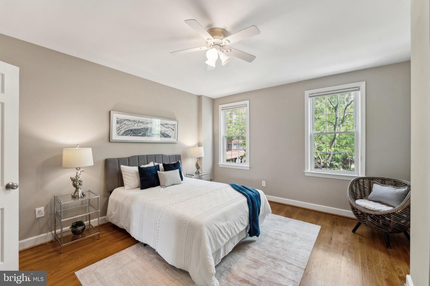 812 NEW HAMPSHIRE AVE NW, WASHINGTON, District Of Columbia 20037, 2 Bedrooms Bedrooms, ,1 BathroomBathrooms,Residential,For sale,812 NEW HAMPSHIRE AVE NW,DCDC2197080 MLS # DCDC2197080