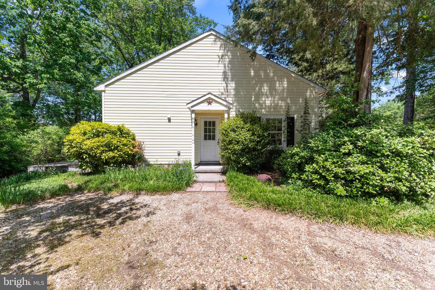 800 BROOK AVE, KINSALE, Virginia 22488, 3 Bedrooms Bedrooms, 10 Rooms Rooms,2 BathroomsBathrooms,Residential,For sale,800 BROOK AVE,VAWE2008748 MLS # VAWE2008748
