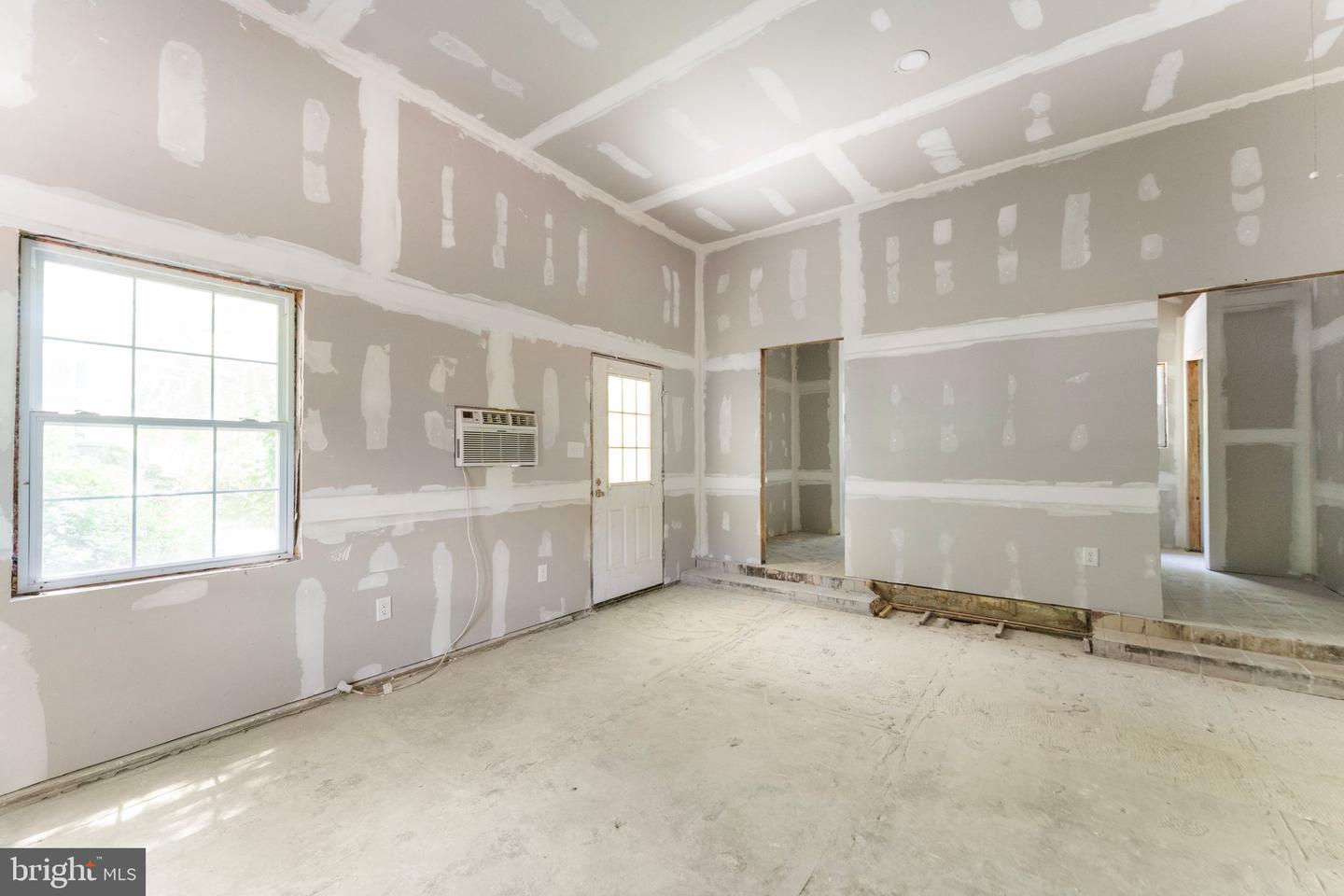 800 BROOK AVE, KINSALE, Virginia 22488, 3 Bedrooms Bedrooms, 10 Rooms Rooms,2 BathroomsBathrooms,Residential,For sale,800 BROOK AVE,VAWE2008748 MLS # VAWE2008748