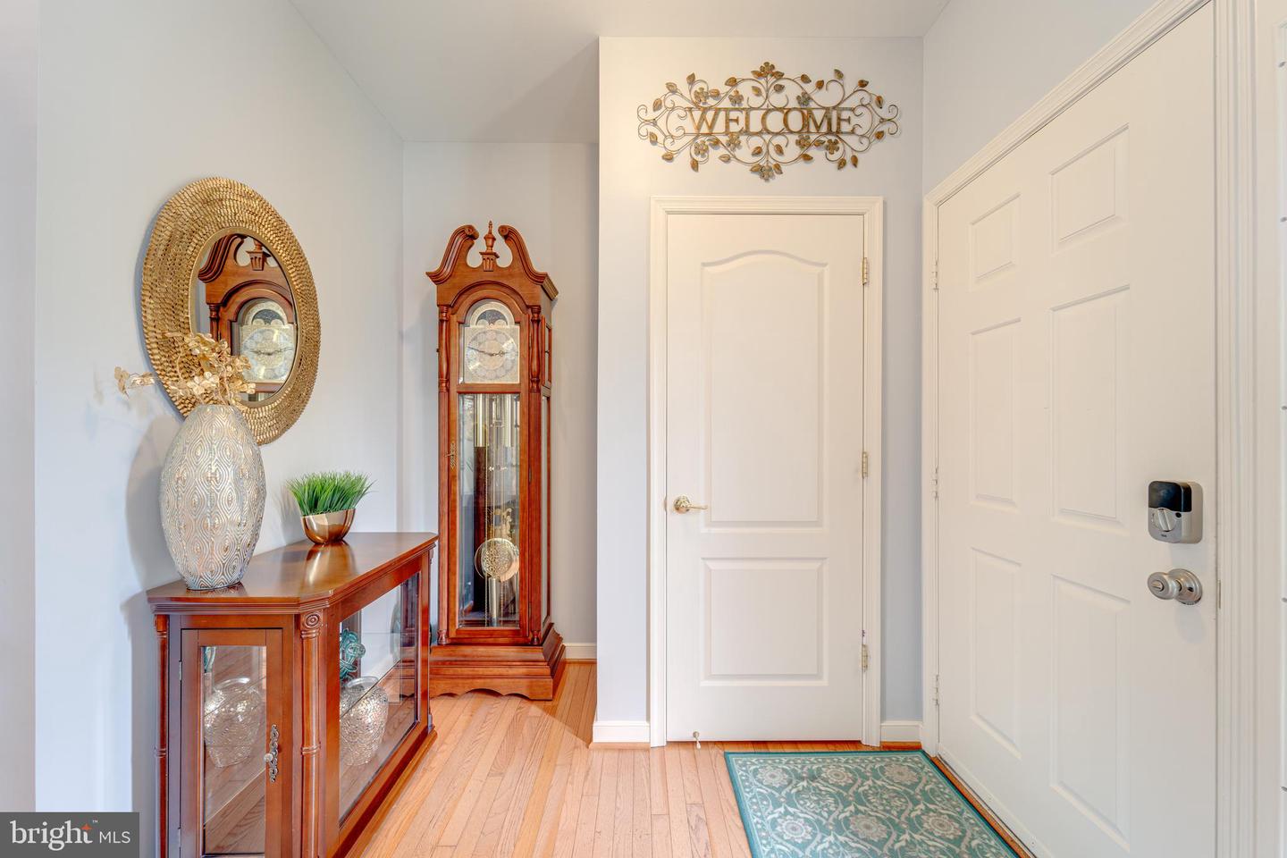 13032 TADMORE CT, WOODBRIDGE, Virginia 22193, 4 Bedrooms Bedrooms, ,3 BathroomsBathrooms,Residential,For sale,13032 TADMORE CT,VAPW2092838 MLS # VAPW2092838