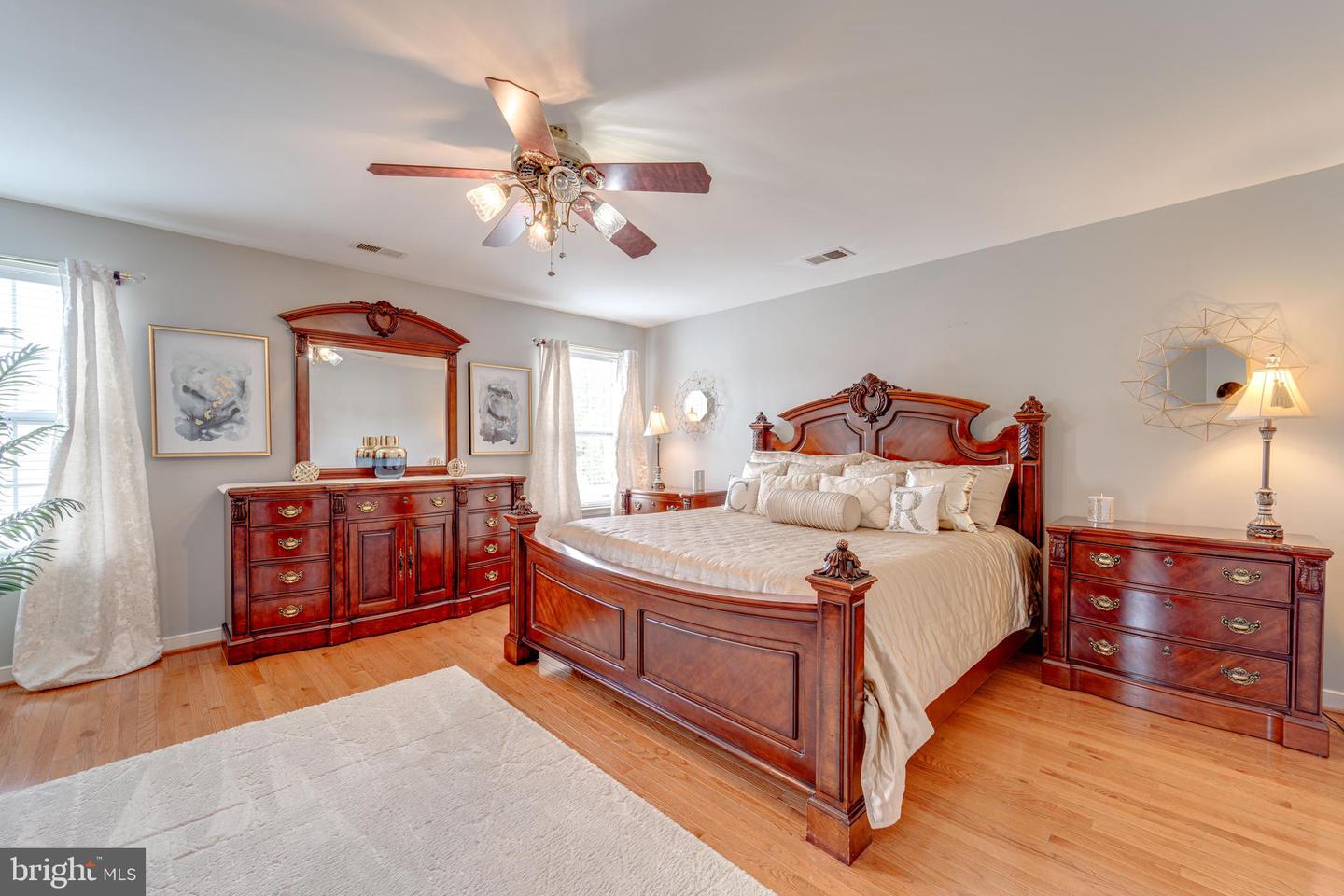 13032 TADMORE CT, WOODBRIDGE, Virginia 22193, 4 Bedrooms Bedrooms, ,3 BathroomsBathrooms,Residential,For sale,13032 TADMORE CT,VAPW2092838 MLS # VAPW2092838