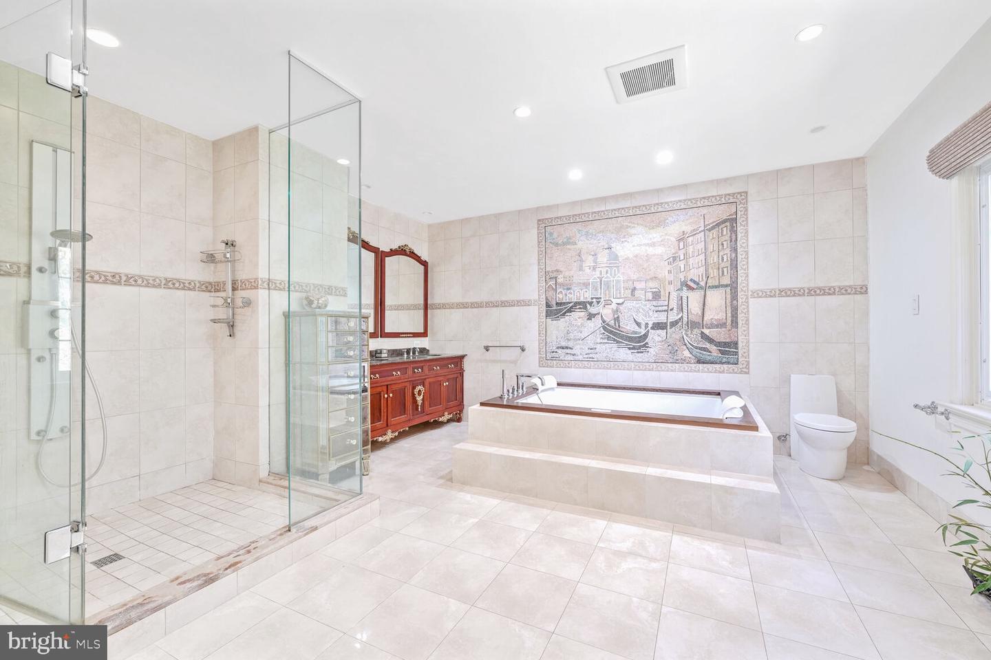 7800 ORCHID ST NW, WASHINGTON, District Of Columbia 20012, 5 Bedrooms Bedrooms, ,6 BathroomsBathrooms,Residential,For sale,7800 ORCHID ST NW,DCDC2197072 MLS # DCDC2197072