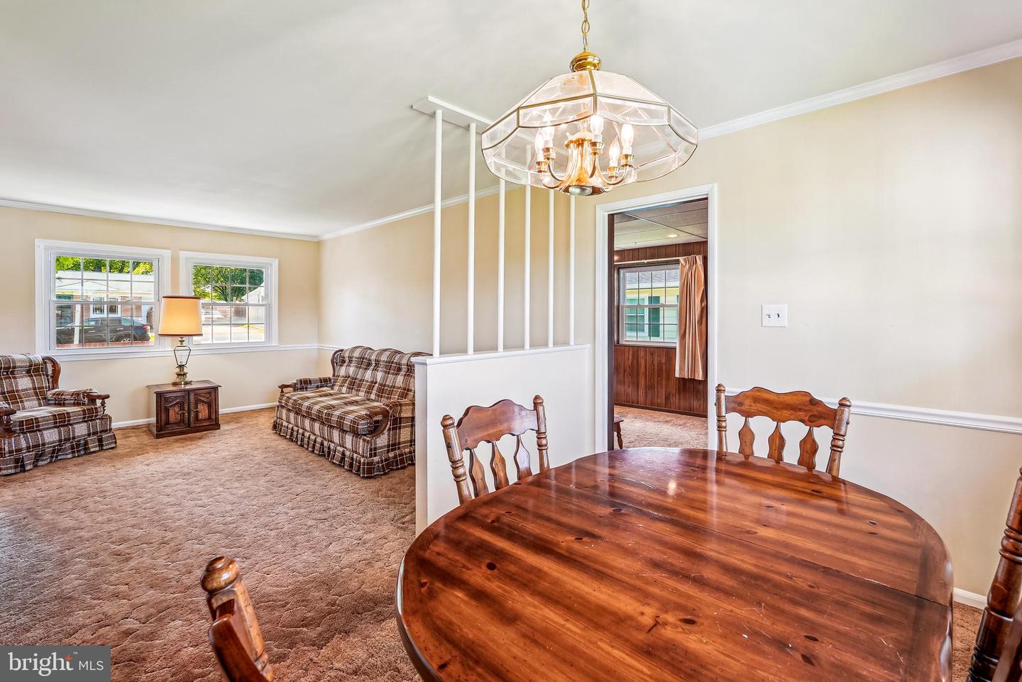 609 S DOGWOOD ST, STERLING, Virginia 20164, 3 Bedrooms Bedrooms, ,2 BathroomsBathrooms,Residential,For sale,609 S DOGWOOD ST,VALO2094674 MLS # VALO2094674