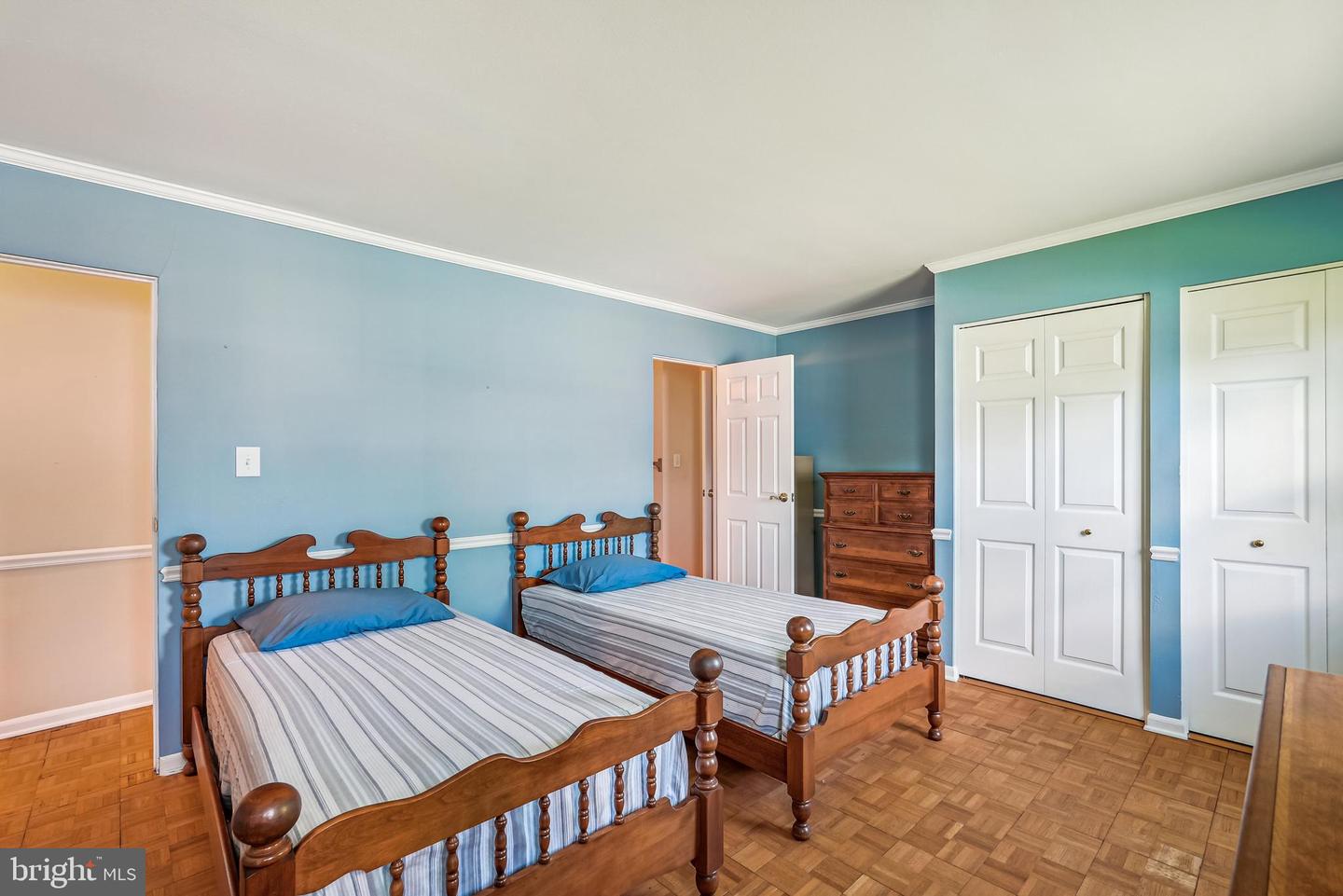 609 S DOGWOOD ST, STERLING, Virginia 20164, 3 Bedrooms Bedrooms, ,2 BathroomsBathrooms,Residential,For sale,609 S DOGWOOD ST,VALO2094674 MLS # VALO2094674