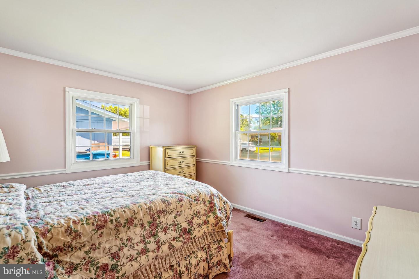 609 S DOGWOOD ST, STERLING, Virginia 20164, 3 Bedrooms Bedrooms, ,2 BathroomsBathrooms,Residential,For sale,609 S DOGWOOD ST,VALO2094674 MLS # VALO2094674