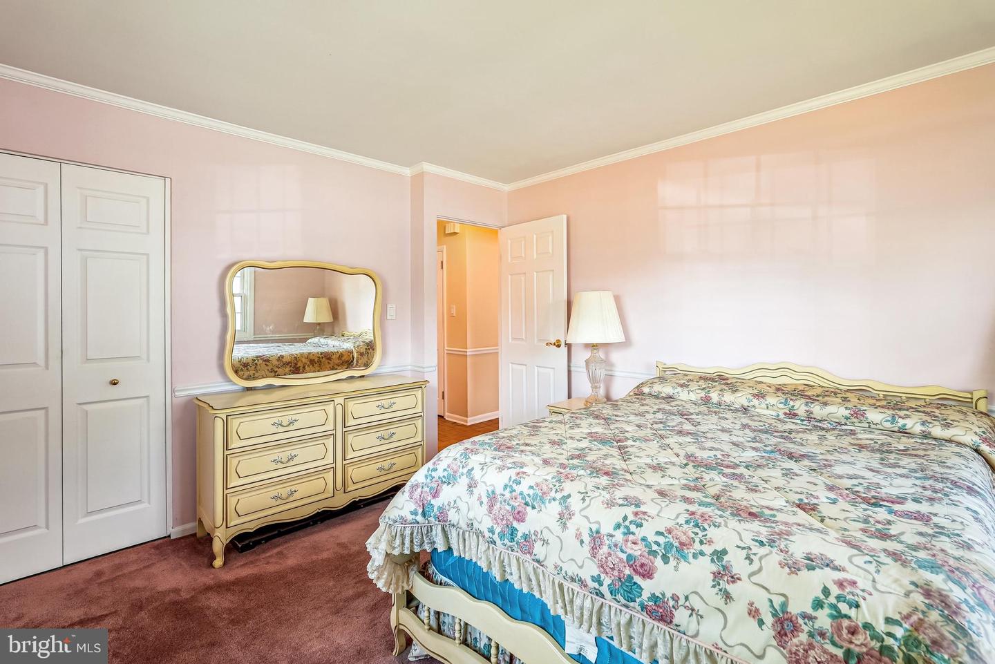609 S DOGWOOD ST, STERLING, Virginia 20164, 3 Bedrooms Bedrooms, ,2 BathroomsBathrooms,Residential,For sale,609 S DOGWOOD ST,VALO2094674 MLS # VALO2094674