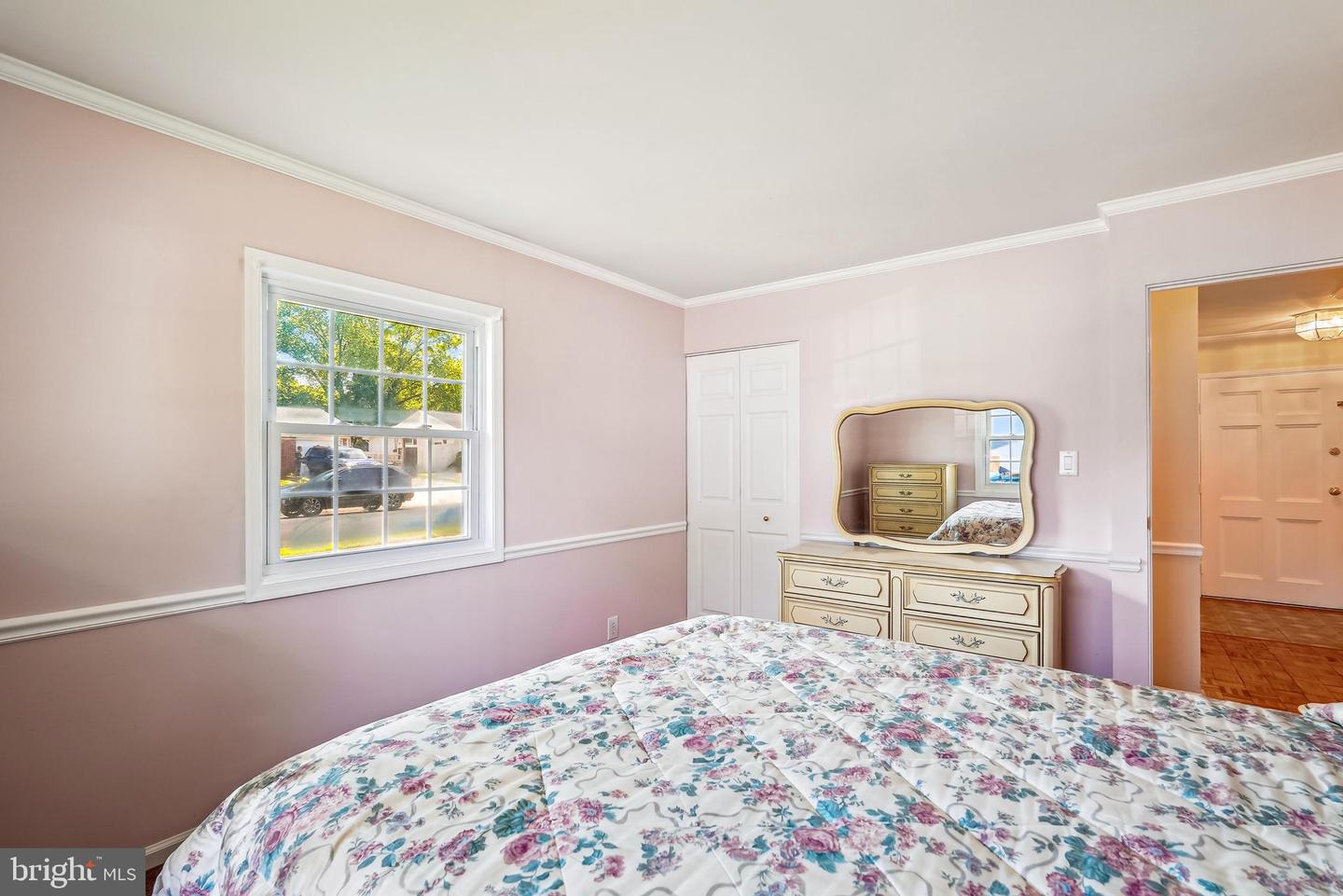 609 S DOGWOOD ST, STERLING, Virginia 20164, 3 Bedrooms Bedrooms, ,2 BathroomsBathrooms,Residential,For sale,609 S DOGWOOD ST,VALO2094674 MLS # VALO2094674