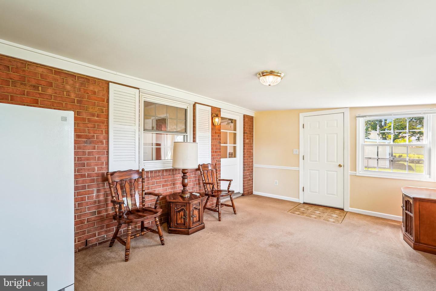 609 S DOGWOOD ST, STERLING, Virginia 20164, 3 Bedrooms Bedrooms, ,2 BathroomsBathrooms,Residential,For sale,609 S DOGWOOD ST,VALO2094674 MLS # VALO2094674