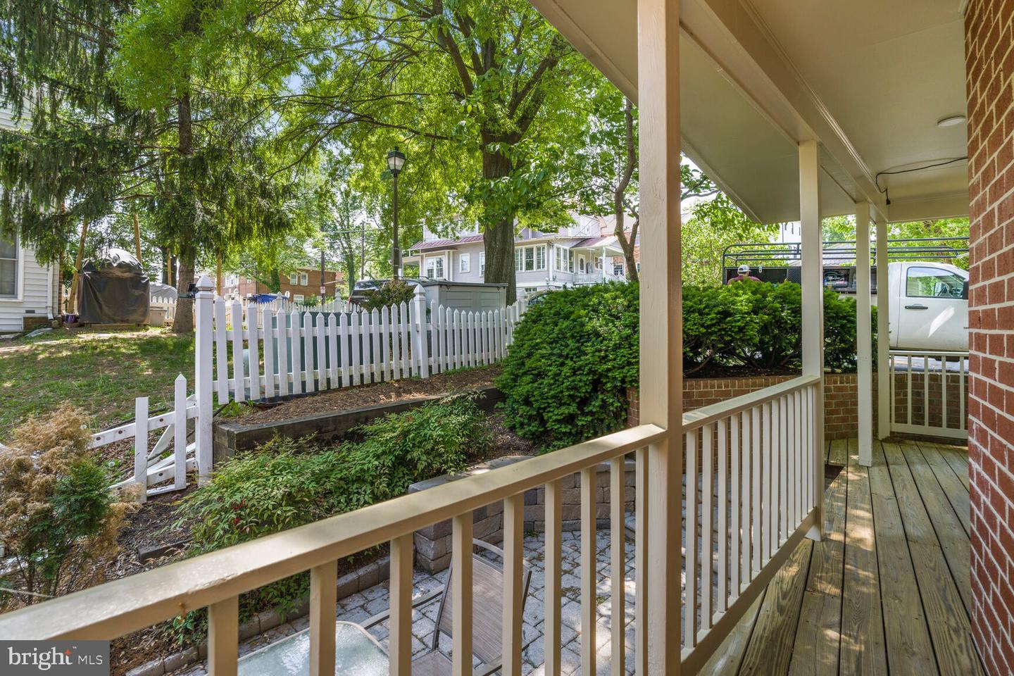 4090 CHERRY HILL RD, ARLINGTON, Virginia 22207, 2 Bedrooms Bedrooms, ,2 BathroomsBathrooms,Residential,For sale,4090 CHERRY HILL RD,VAAR2056530 MLS # VAAR2056530