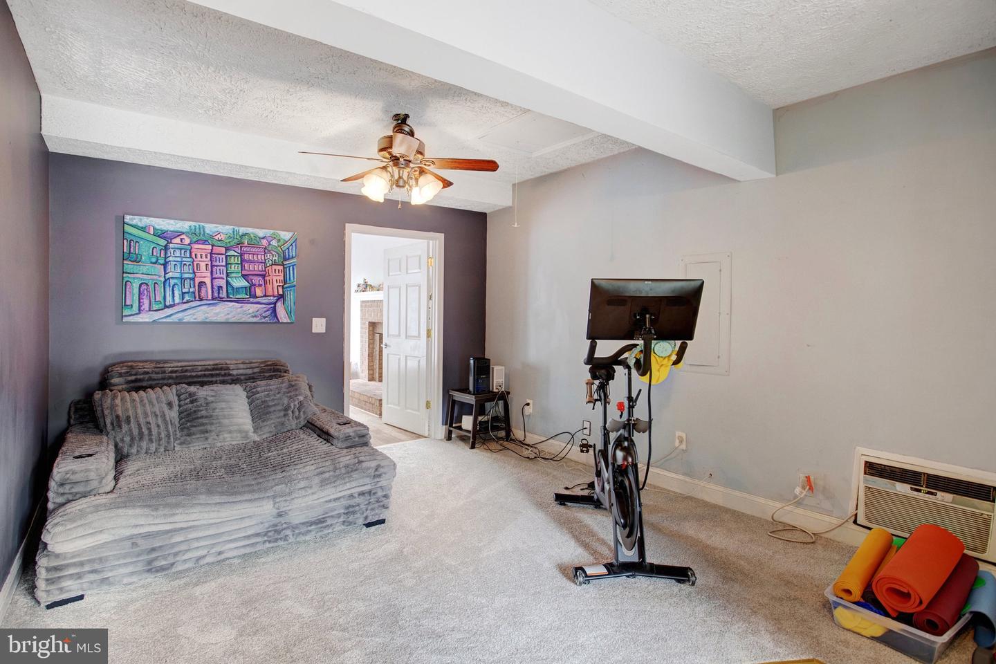 9618 CLOVER HILL RD, MANASSAS, Virginia 20110, 4 Bedrooms Bedrooms, ,4 BathroomsBathrooms,Residential,For sale,9618 CLOVER HILL RD,VAMN2008194 MLS # VAMN2008194