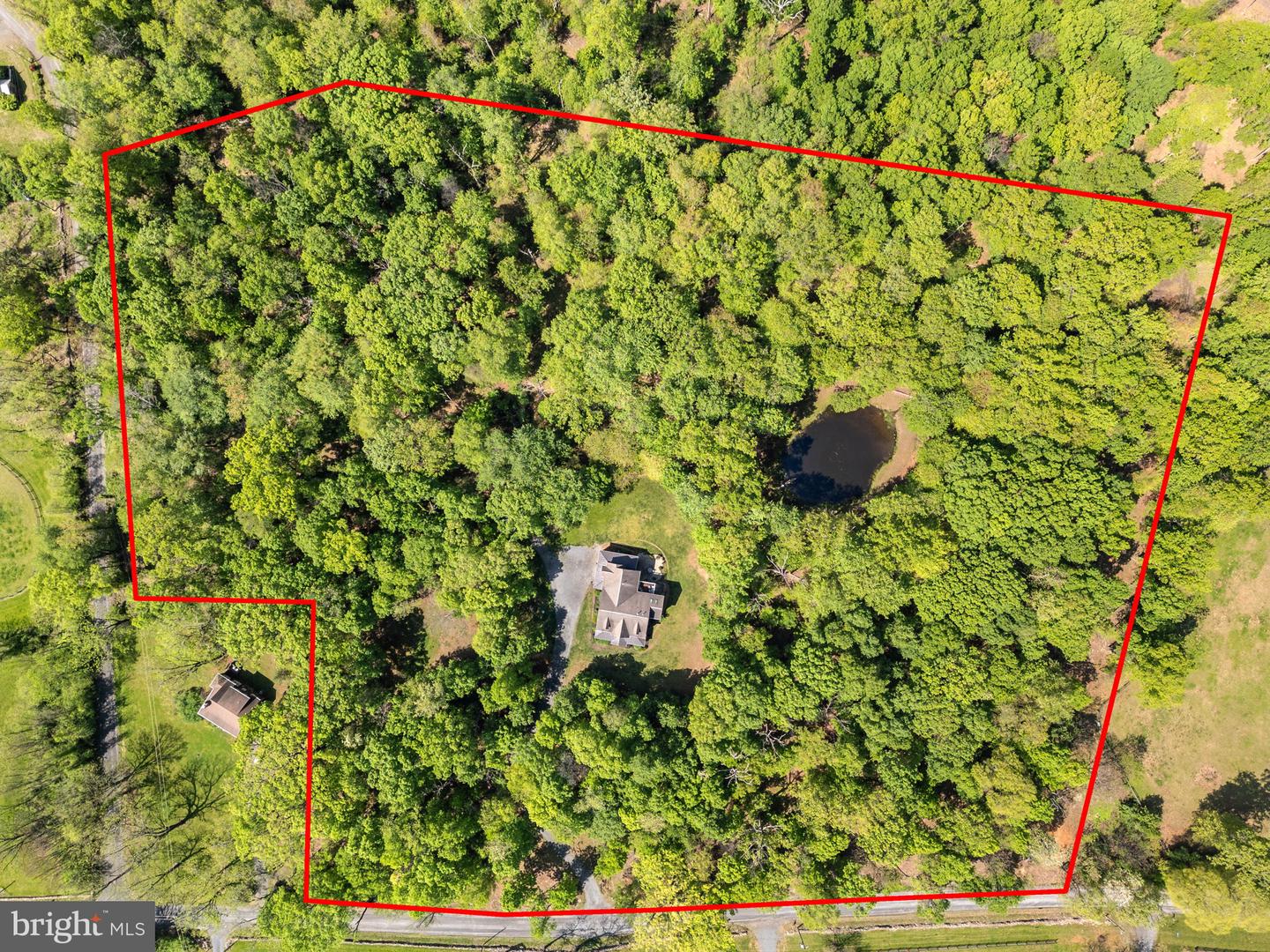 19935 FOGGY BOTTOM RD, BLUEMONT, Virginia 20135, 4 Bedrooms Bedrooms, ,3 BathroomsBathrooms,Residential,For sale,19935 FOGGY BOTTOM RD,VALO2094640 MLS # VALO2094640