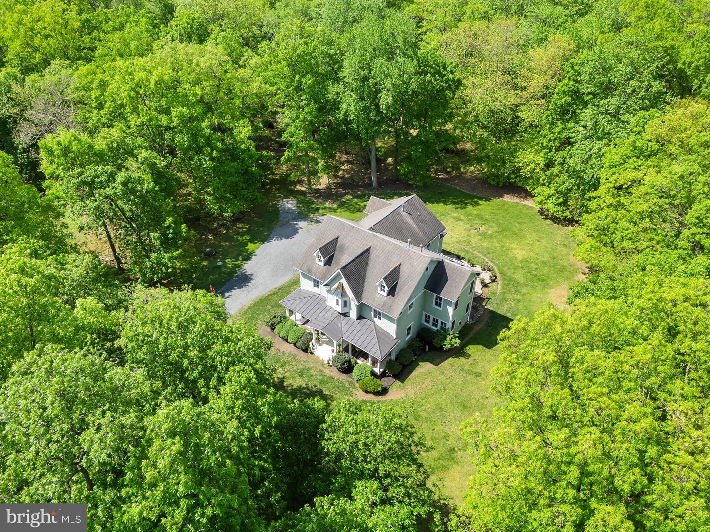 19935 FOGGY BOTTOM RD, BLUEMONT, Virginia 20135, 4 Bedrooms Bedrooms, ,3 BathroomsBathrooms,Residential,For sale,19935 FOGGY BOTTOM RD,VALO2094640 MLS # VALO2094640
