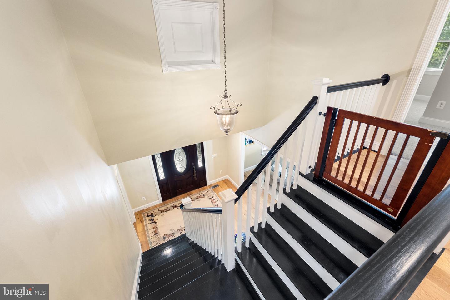 19935 FOGGY BOTTOM RD, BLUEMONT, Virginia 20135, 4 Bedrooms Bedrooms, ,3 BathroomsBathrooms,Residential,For sale,19935 FOGGY BOTTOM RD,VALO2094640 MLS # VALO2094640