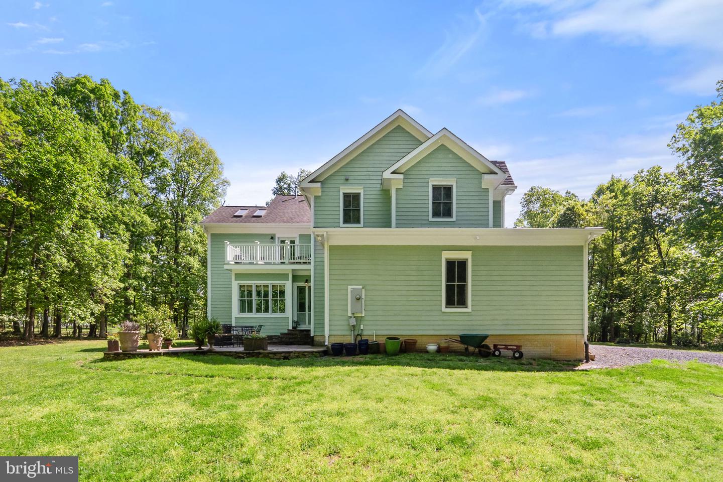 19935 FOGGY BOTTOM RD, BLUEMONT, Virginia 20135, 4 Bedrooms Bedrooms, ,3 BathroomsBathrooms,Residential,For sale,19935 FOGGY BOTTOM RD,VALO2094640 MLS # VALO2094640