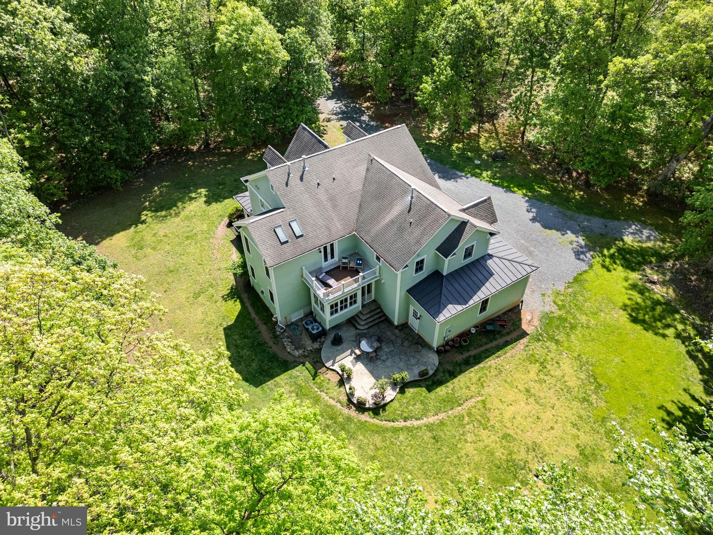 19935 FOGGY BOTTOM RD, BLUEMONT, Virginia 20135, 4 Bedrooms Bedrooms, ,3 BathroomsBathrooms,Residential,For sale,19935 FOGGY BOTTOM RD,VALO2094640 MLS # VALO2094640