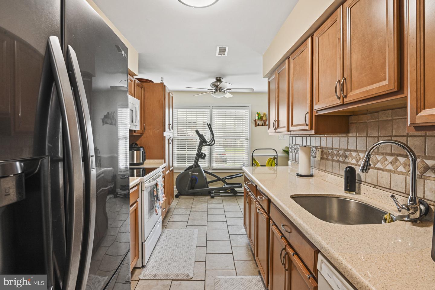 10519 STONINGTON LN, MANASSAS, Virginia 20109, 2 Bedrooms Bedrooms, ,2 BathroomsBathrooms,Residential,For sale,10519 STONINGTON LN,VAPW2092776 MLS # VAPW2092776