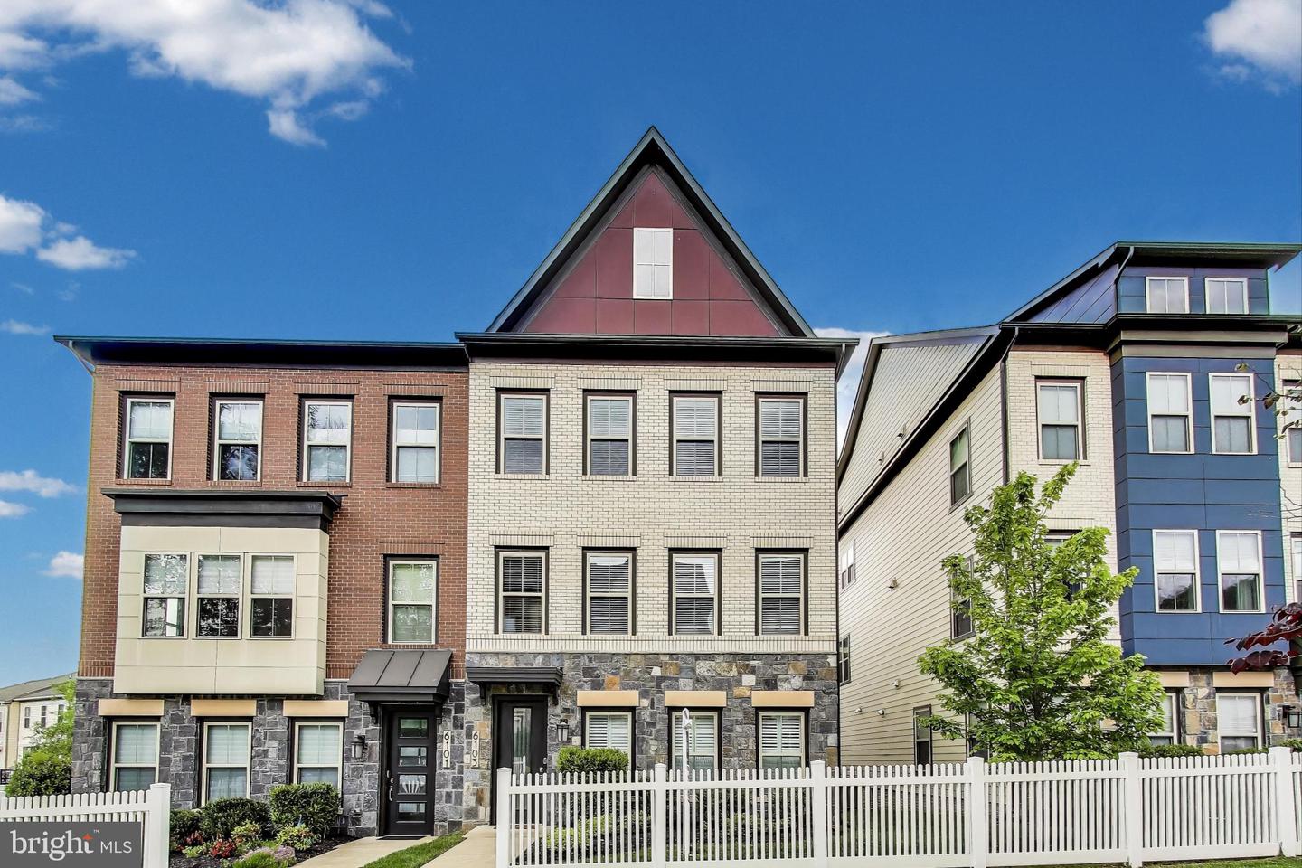 6103 OLIVET DR, ALEXANDRIA, Virginia 22315, 3 Bedrooms Bedrooms, ,2 BathroomsBathrooms,Residential,For sale,6103 OLIVET DR,VAFX2236324 MLS # VAFX2236324