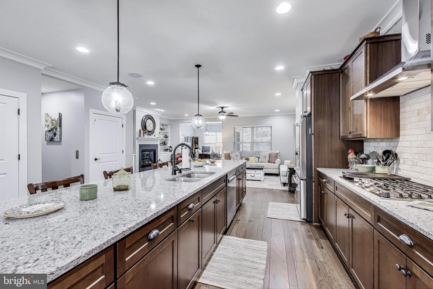 6103 OLIVET DR, ALEXANDRIA, Virginia 22315, 3 Bedrooms Bedrooms, ,2 BathroomsBathrooms,Residential,For sale,6103 OLIVET DR,VAFX2236324 MLS # VAFX2236324