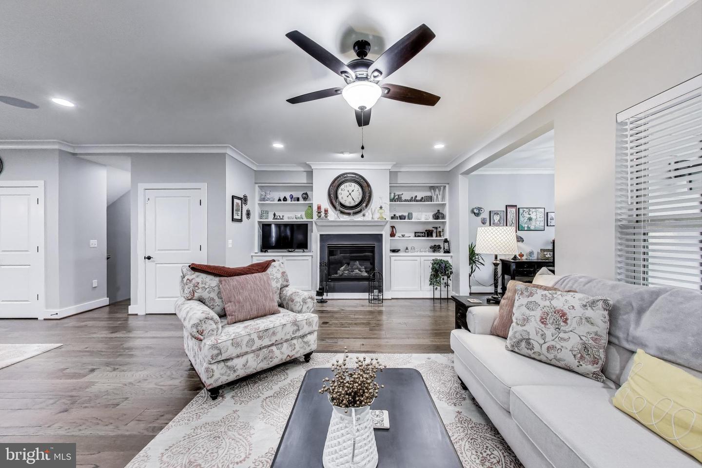6103 OLIVET DR, ALEXANDRIA, Virginia 22315, 3 Bedrooms Bedrooms, ,2 BathroomsBathrooms,Residential,For sale,6103 OLIVET DR,VAFX2236324 MLS # VAFX2236324