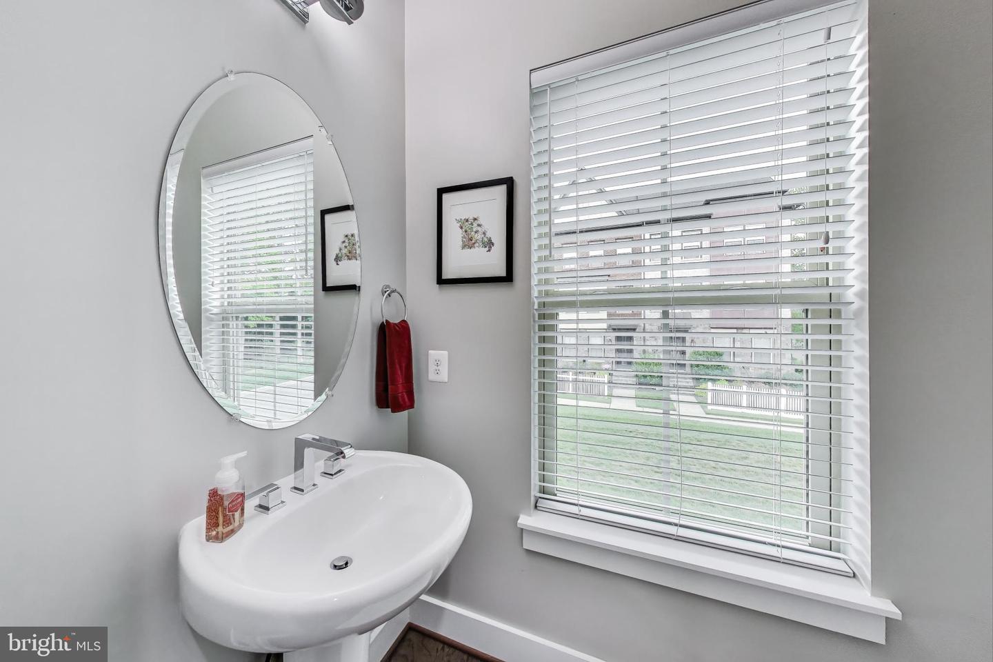 6103 OLIVET DR, ALEXANDRIA, Virginia 22315, 3 Bedrooms Bedrooms, ,2 BathroomsBathrooms,Residential,For sale,6103 OLIVET DR,VAFX2236324 MLS # VAFX2236324