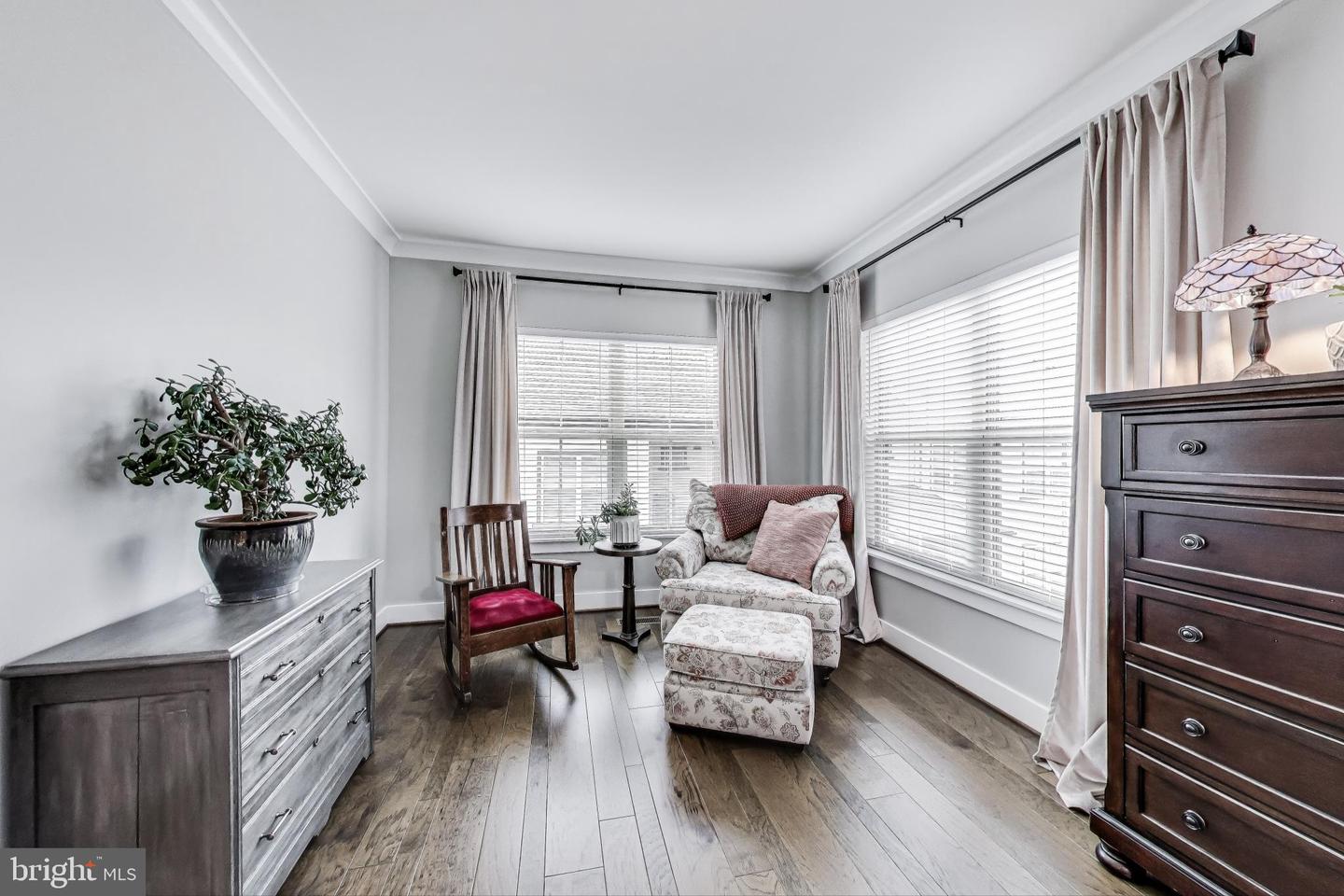 6103 OLIVET DR, ALEXANDRIA, Virginia 22315, 3 Bedrooms Bedrooms, ,2 BathroomsBathrooms,Residential,For sale,6103 OLIVET DR,VAFX2236324 MLS # VAFX2236324