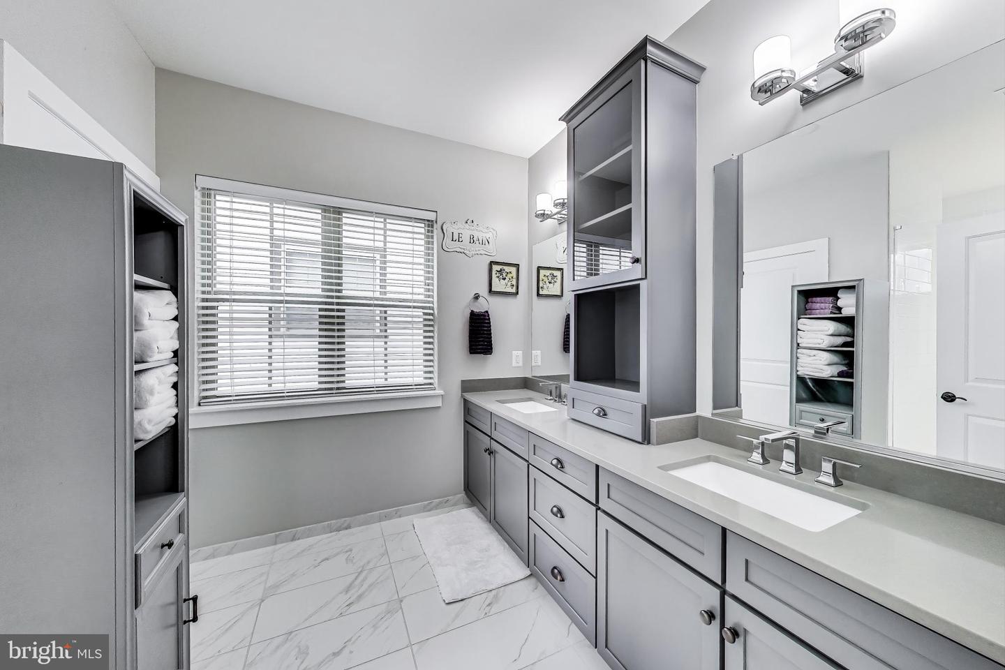 6103 OLIVET DR, ALEXANDRIA, Virginia 22315, 3 Bedrooms Bedrooms, ,2 BathroomsBathrooms,Residential,For sale,6103 OLIVET DR,VAFX2236324 MLS # VAFX2236324