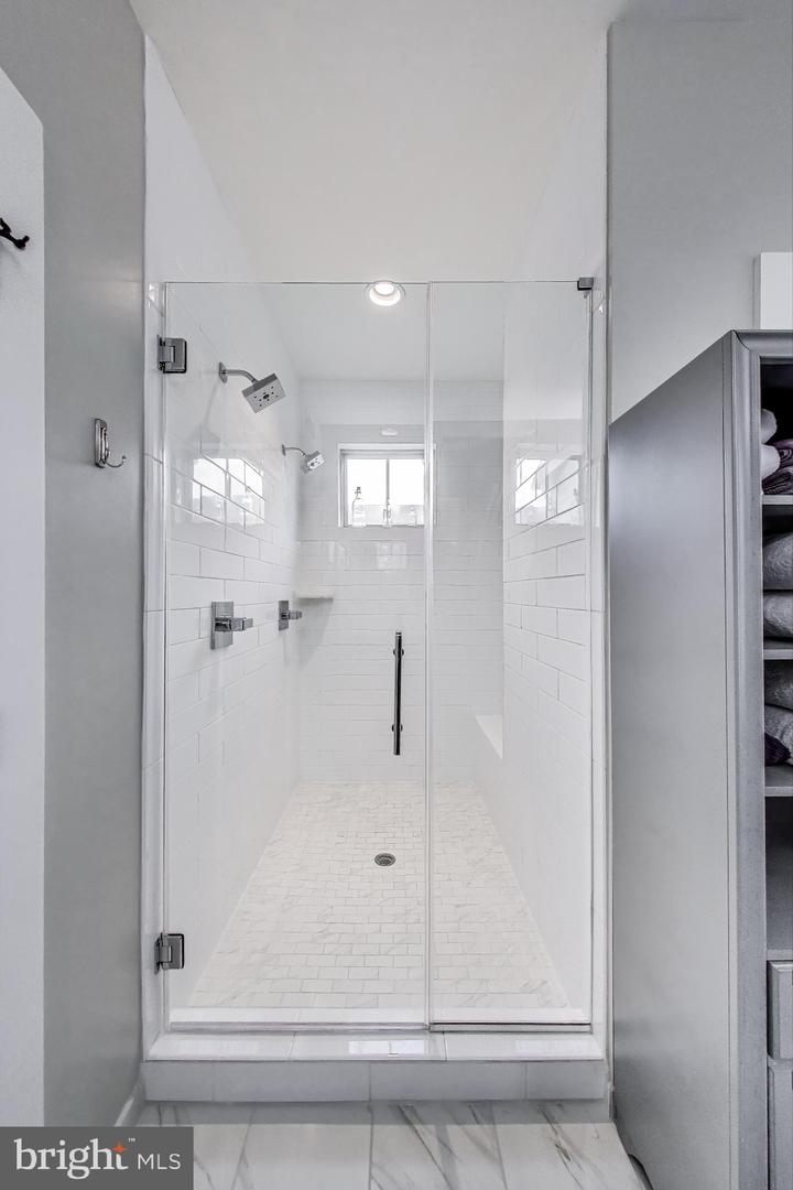 6103 OLIVET DR, ALEXANDRIA, Virginia 22315, 3 Bedrooms Bedrooms, ,2 BathroomsBathrooms,Residential,For sale,6103 OLIVET DR,VAFX2236324 MLS # VAFX2236324