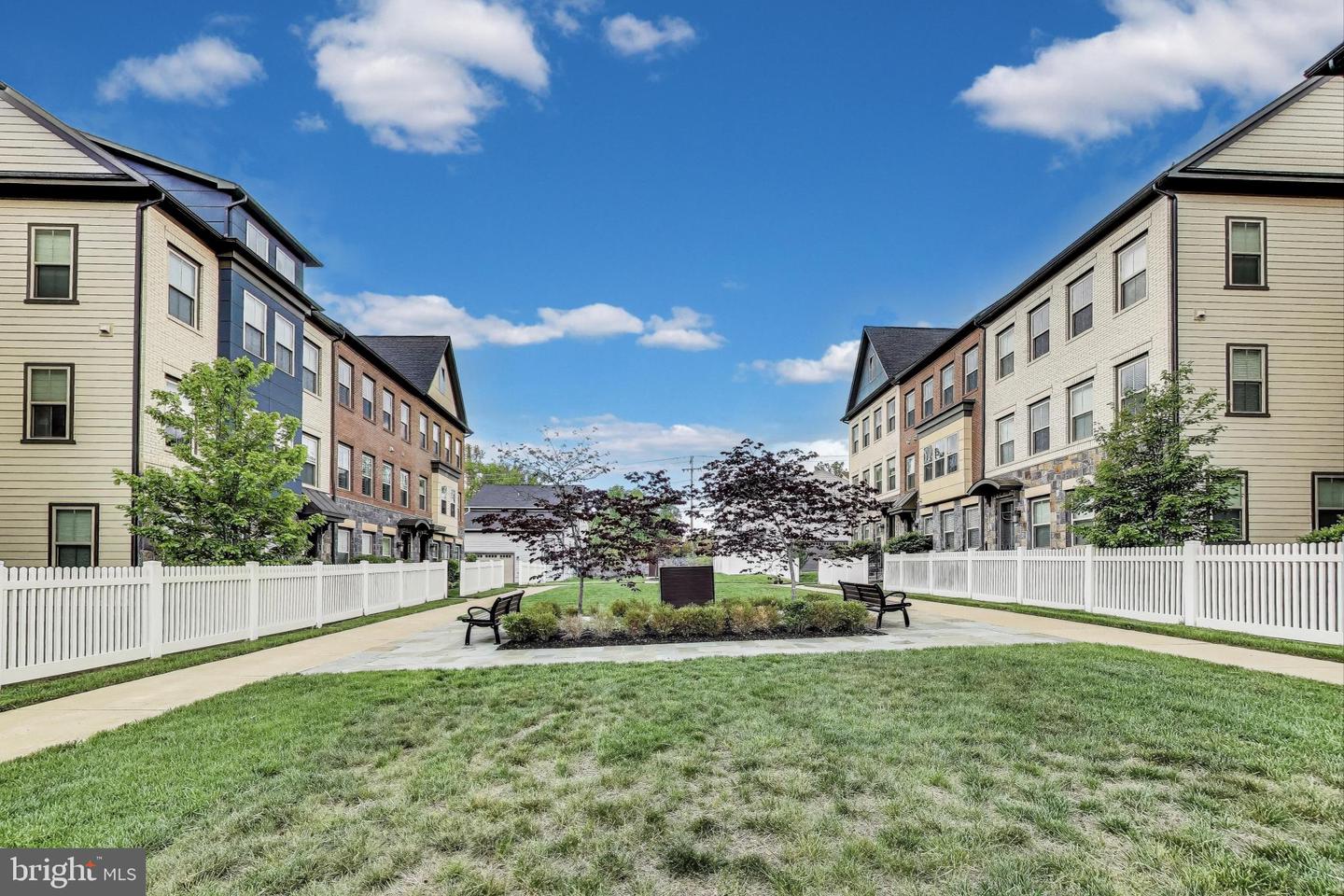 6103 OLIVET DR, ALEXANDRIA, Virginia 22315, 3 Bedrooms Bedrooms, ,2 BathroomsBathrooms,Residential,For sale,6103 OLIVET DR,VAFX2236324 MLS # VAFX2236324