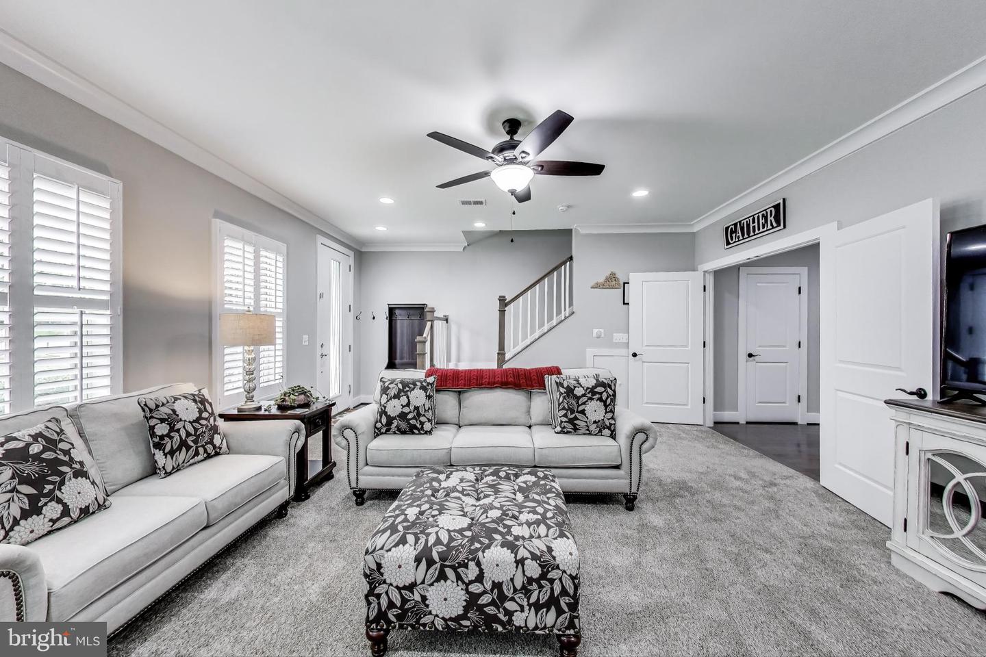 6103 OLIVET DR, ALEXANDRIA, Virginia 22315, 3 Bedrooms Bedrooms, ,2 BathroomsBathrooms,Residential,For sale,6103 OLIVET DR,VAFX2236324 MLS # VAFX2236324