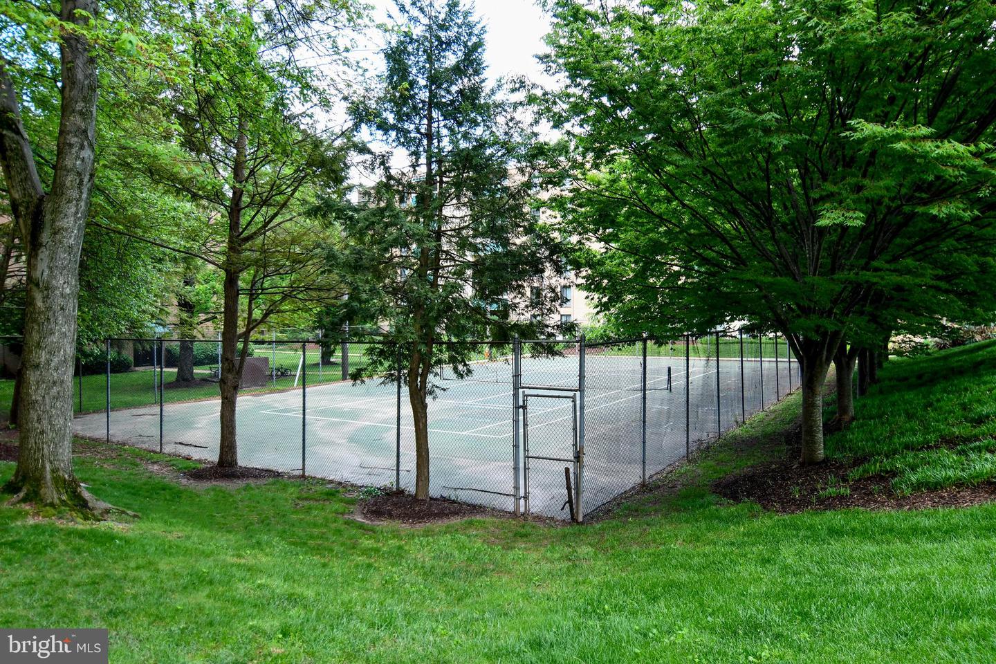 6137 LEESBURG PIKE #101, FALLS CHURCH, Virginia 22041, 1 Bedroom Bedrooms, 2 Rooms Rooms,1 BathroomBathrooms,Residential,For sale,6137 LEESBURG PIKE #101,VAFX2236338 MLS # VAFX2236338