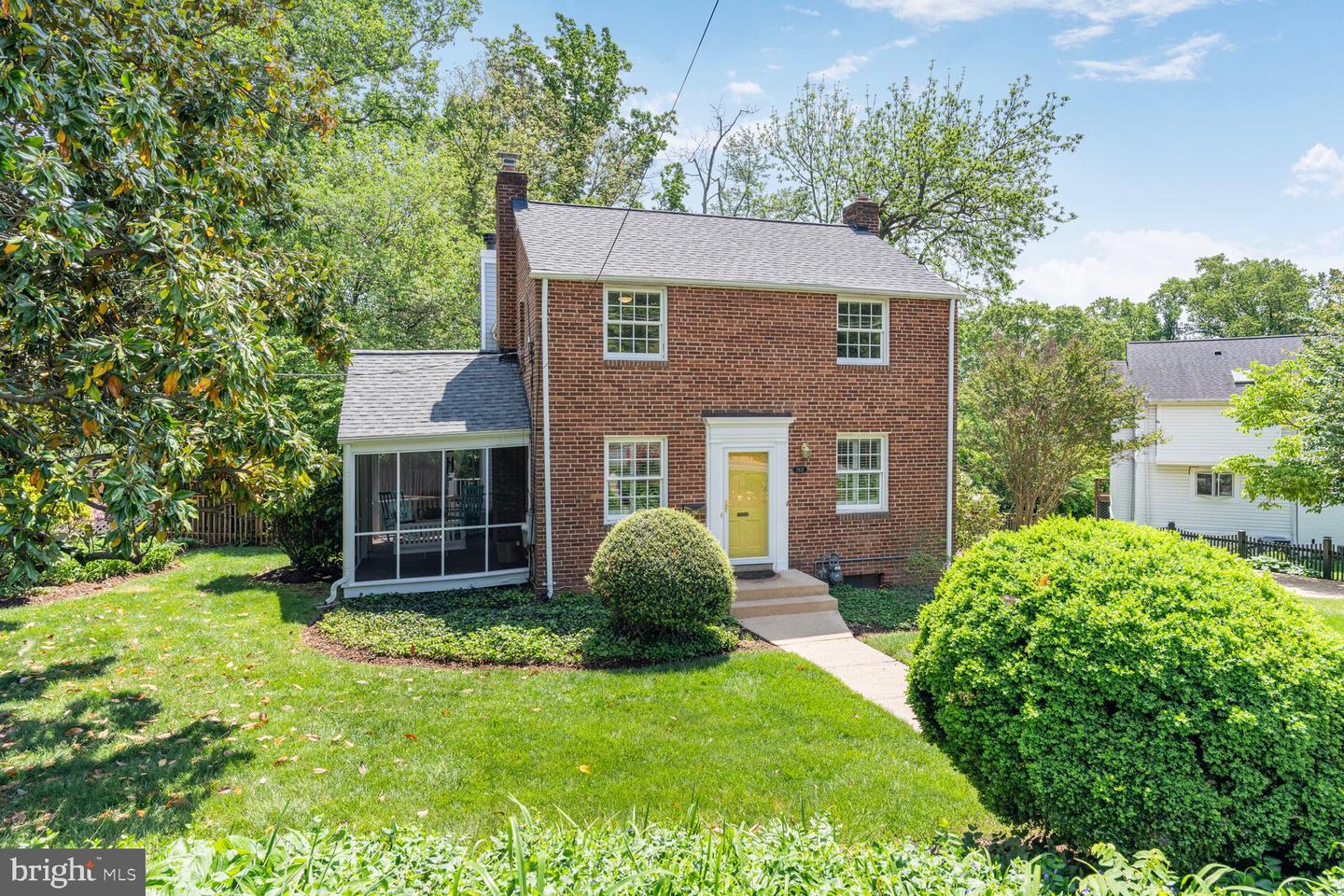 2631 WEST ST, FALLS CHURCH, Virginia 22046, 4 Bedrooms Bedrooms, ,3 BathroomsBathrooms,Residential,For sale,2631 WEST ST,VAFX2236346 MLS # VAFX2236346