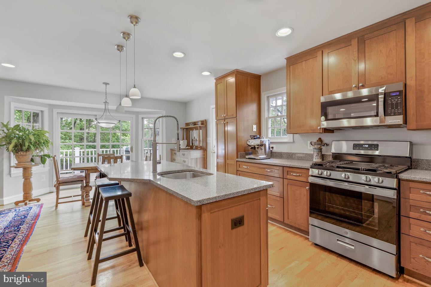 2631 WEST ST, FALLS CHURCH, Virginia 22046, 4 Bedrooms Bedrooms, ,3 BathroomsBathrooms,Residential,For sale,2631 WEST ST,VAFX2236346 MLS # VAFX2236346