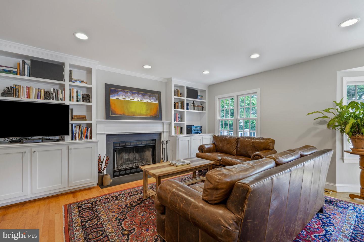 2631 WEST ST, FALLS CHURCH, Virginia 22046, 4 Bedrooms Bedrooms, ,3 BathroomsBathrooms,Residential,For sale,2631 WEST ST,VAFX2236346 MLS # VAFX2236346