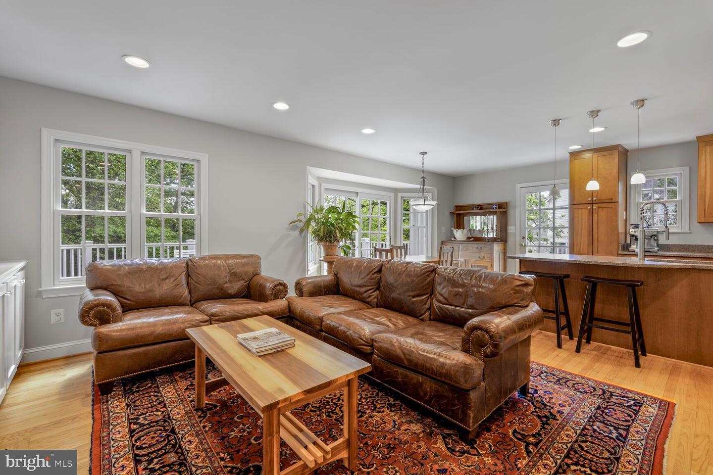 2631 WEST ST, FALLS CHURCH, Virginia 22046, 4 Bedrooms Bedrooms, ,3 BathroomsBathrooms,Residential,For sale,2631 WEST ST,VAFX2236346 MLS # VAFX2236346
