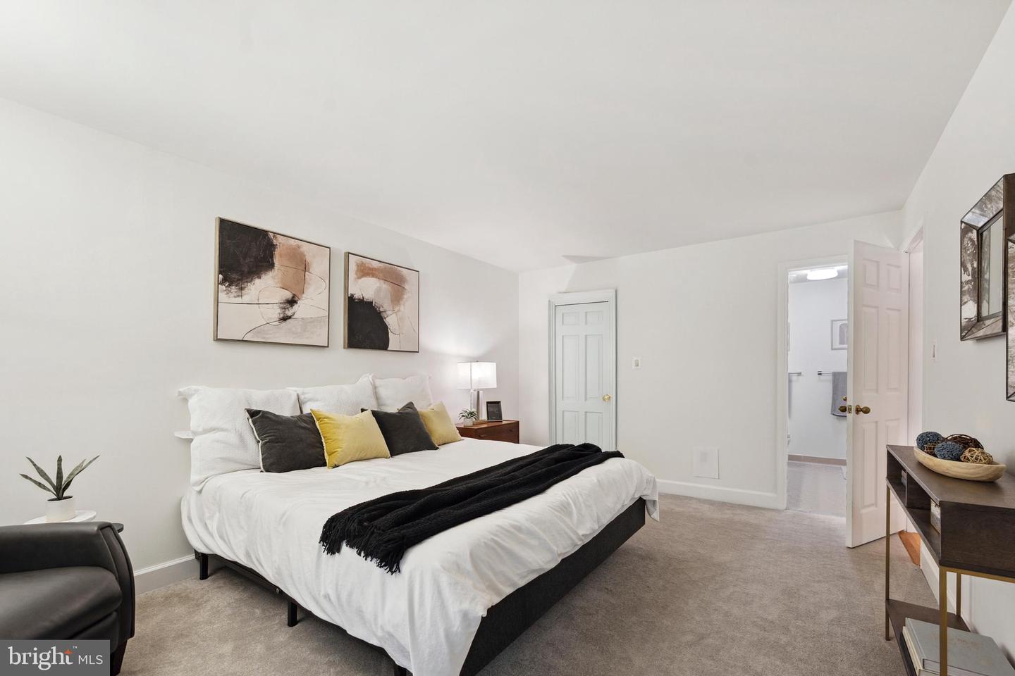 1541 CHURCH HILL PL #1541, RESTON, Virginia 20194, 2 Bedrooms Bedrooms, ,1 BathroomBathrooms,Residential,For sale,1541 CHURCH HILL PL #1541,VAFX2236390 MLS # VAFX2236390