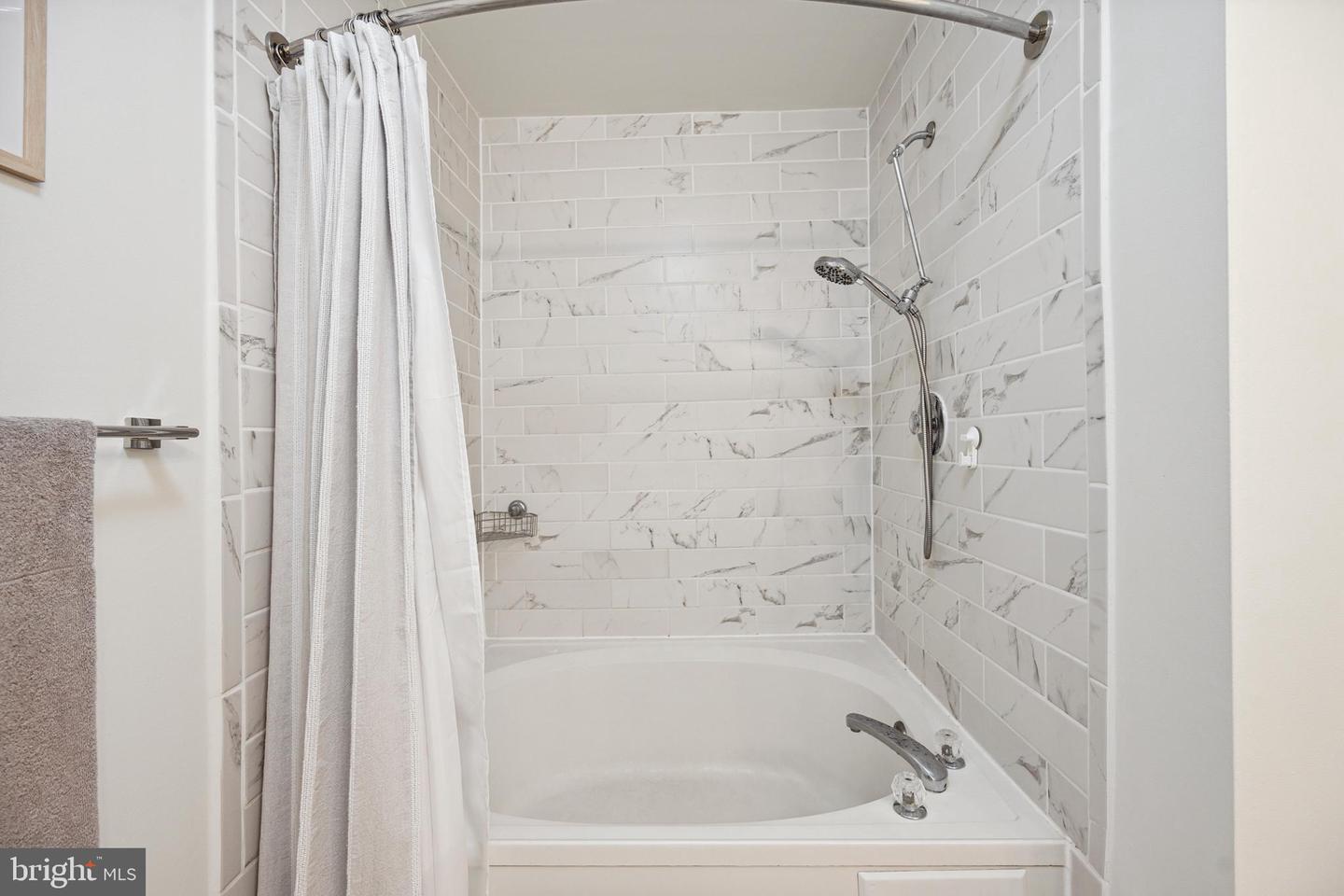 1541 CHURCH HILL PL #1541, RESTON, Virginia 20194, 2 Bedrooms Bedrooms, ,1 BathroomBathrooms,Residential,For sale,1541 CHURCH HILL PL #1541,VAFX2236390 MLS # VAFX2236390