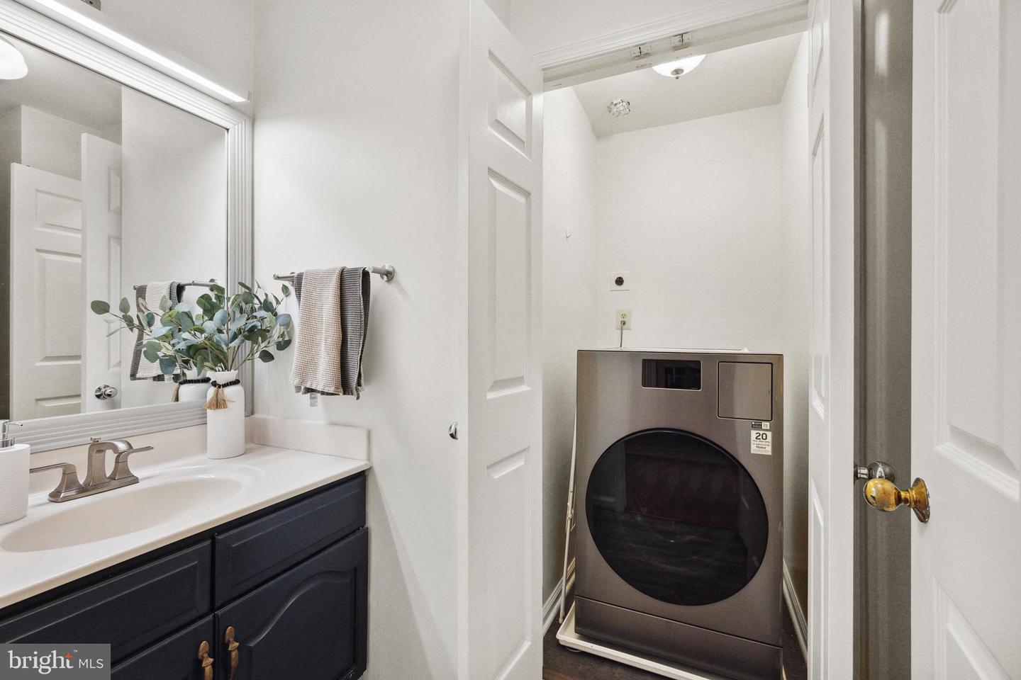 1541 CHURCH HILL PL #1541, RESTON, Virginia 20194, 2 Bedrooms Bedrooms, ,1 BathroomBathrooms,Residential,For sale,1541 CHURCH HILL PL #1541,VAFX2236390 MLS # VAFX2236390