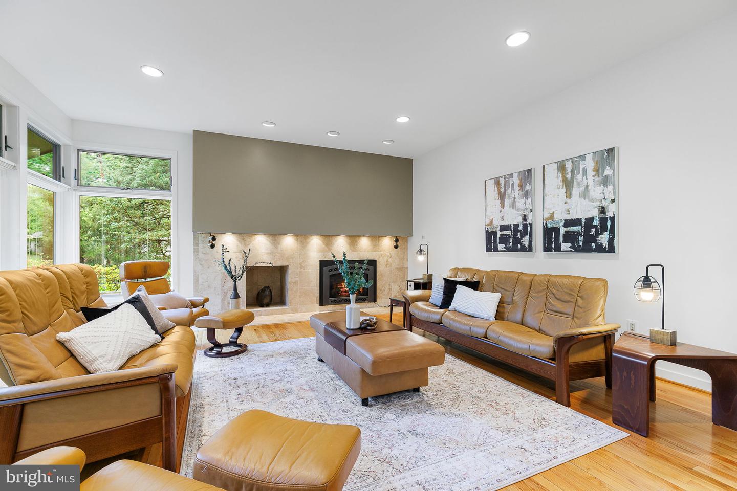 3440 MANSFIELD RD, FALLS CHURCH, Virginia 22041, 3 Bedrooms Bedrooms, ,3 BathroomsBathrooms,Residential,For sale,3440 MANSFIELD RD,VAFX2236264 MLS # VAFX2236264