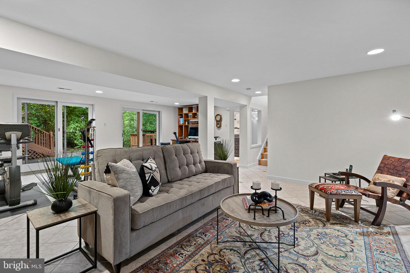 3440 MANSFIELD RD, FALLS CHURCH, Virginia 22041, 3 Bedrooms Bedrooms, ,3 BathroomsBathrooms,Residential,For sale,3440 MANSFIELD RD,VAFX2236264 MLS # VAFX2236264