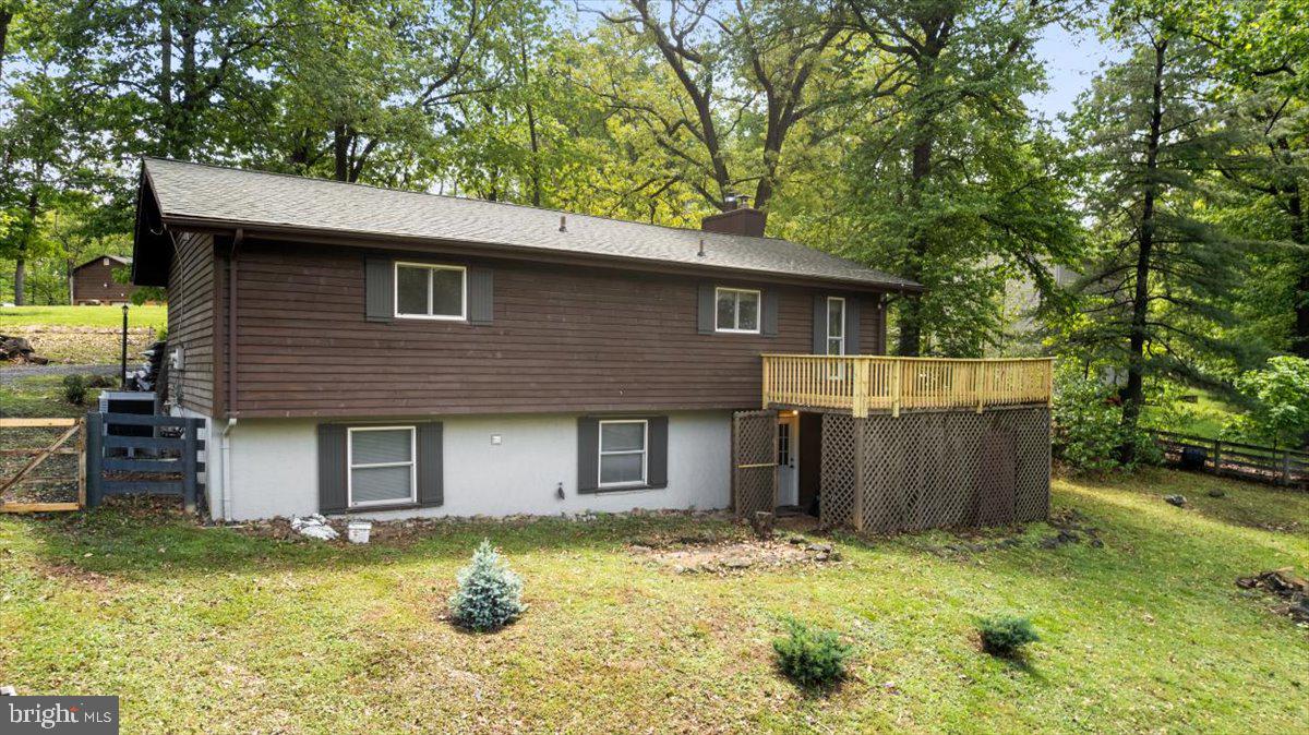 115 SPLIT RAIL RD, FRONT ROYAL, Virginia 22630, 3 Bedrooms Bedrooms, ,2 BathroomsBathrooms,Residential,For sale,115 SPLIT RAIL RD,VAWR2011008 MLS # VAWR2011008