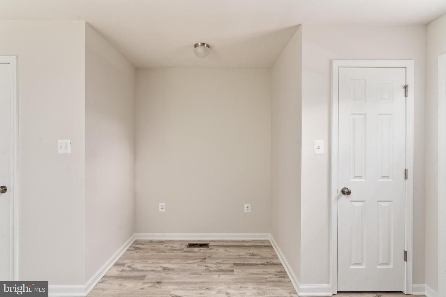 1196 HOLLY ST, FREDERICKSBURG, Virginia 22405, 3 Bedrooms Bedrooms, ,2 BathroomsBathrooms,Residential,For sale,1196 HOLLY ST,VAST2038204 MLS # VAST2038204